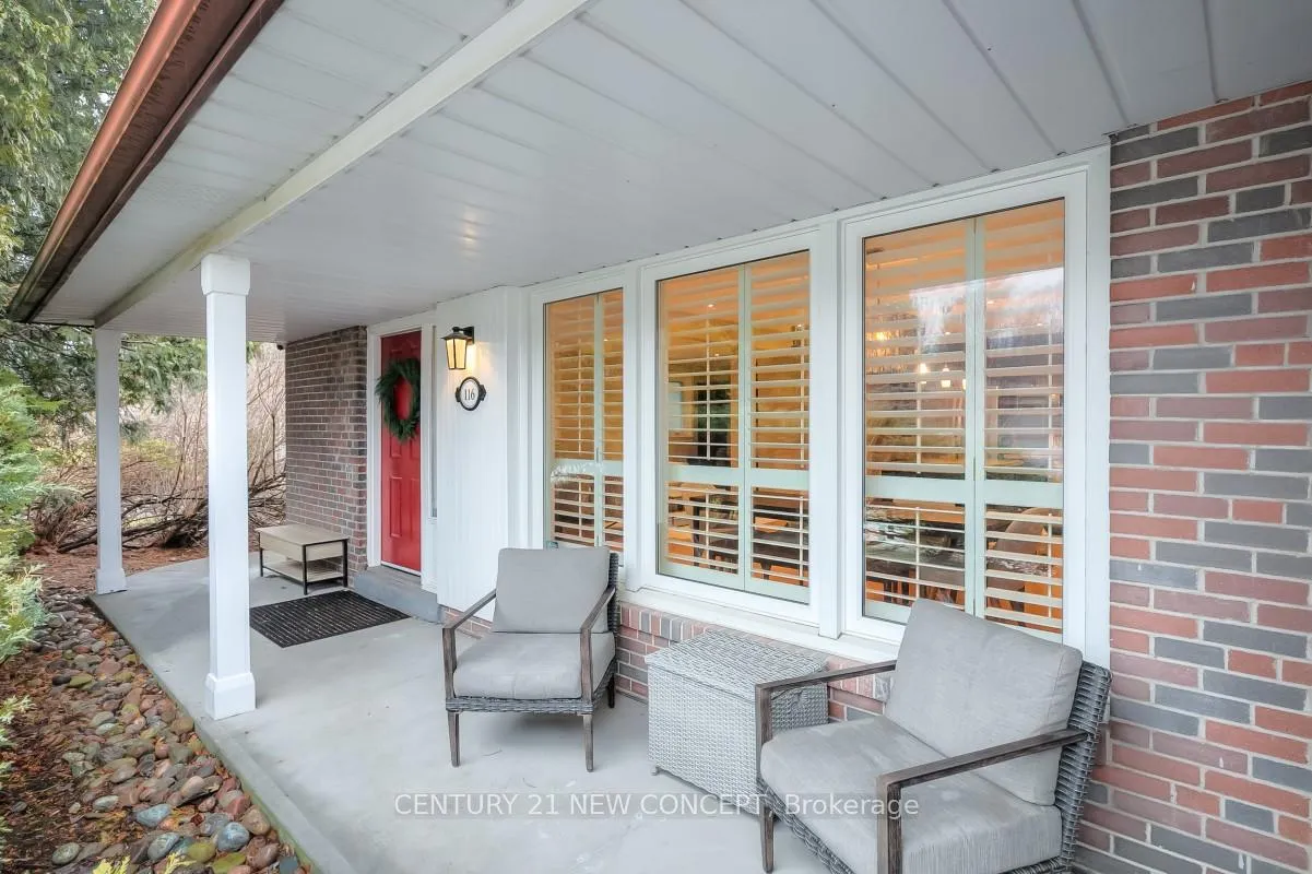 Photo 3 of 116 Babcome Drive, Markham, Bayview Glen — HOMEH