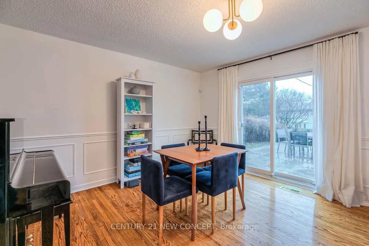 Photo 17 of 116 Babcome Drive, Markham, Bayview Glen — HOMEH