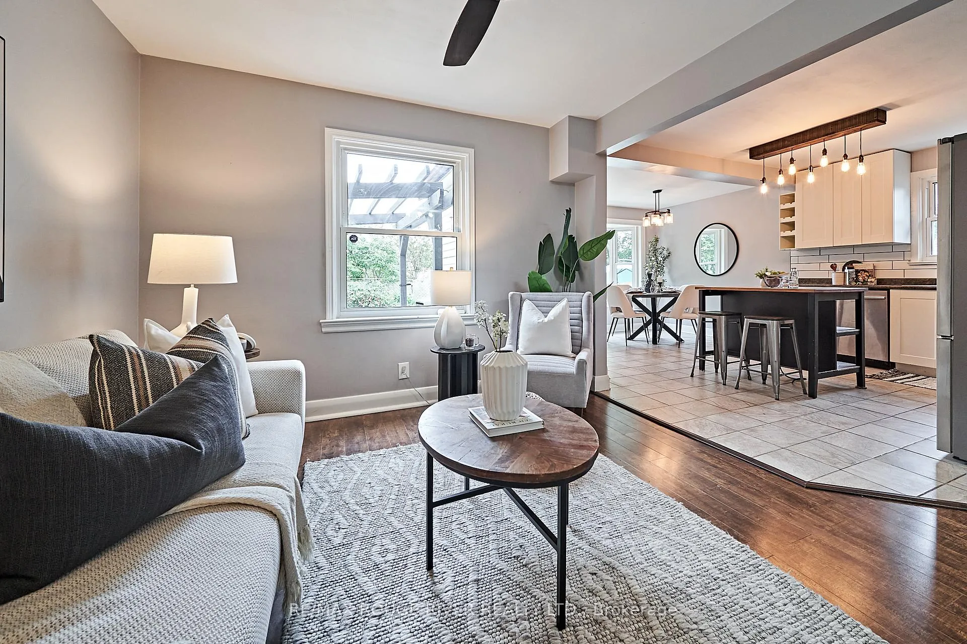 Photo 14 of 1073 King Street E, Oshawa, Donevan — HOMEH