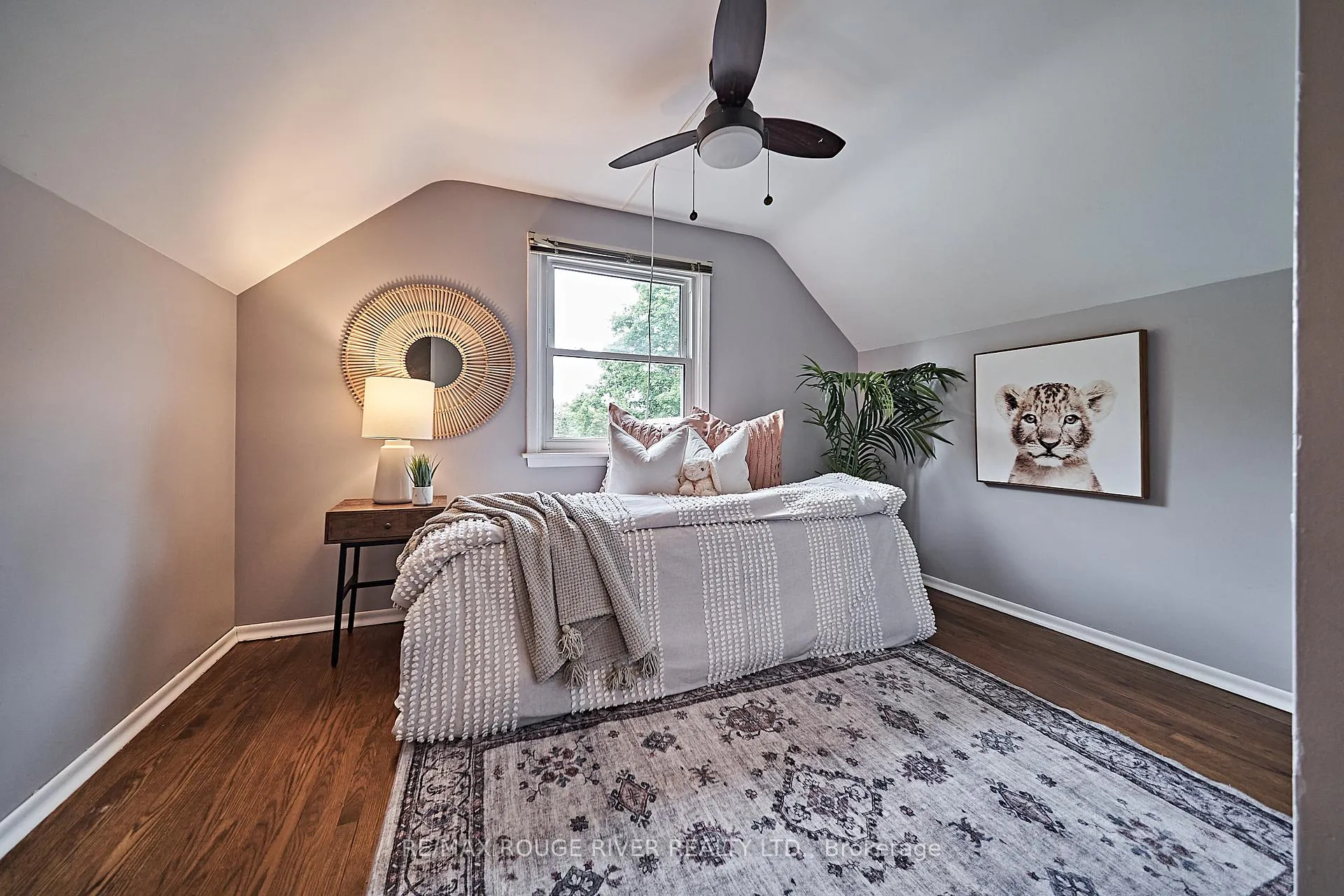 Photo 28 of 1073 King Street E, Oshawa, Donevan — HOMEH