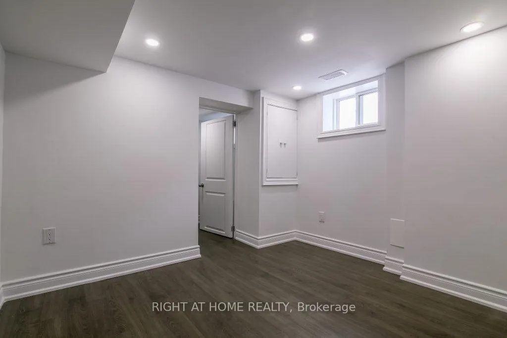 Photo 9 of Unit Bsmt, 39 Porter Crescent, Scarborough, Dorset Park — HOMEH