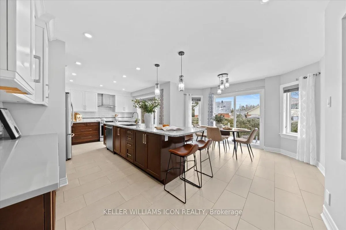 Photo 8 of 26 Tanner Crescent, Ottawa, Kanata - Kanata Lakes/Heritage Hills — HOMEH