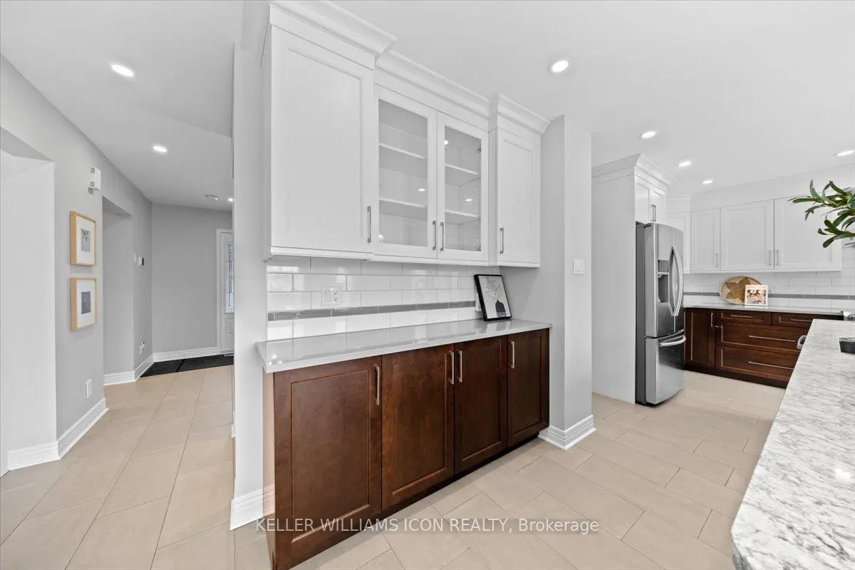 Photo 16 of 26 Tanner Crescent, Ottawa, Kanata - Kanata Lakes/Heritage Hills — HOMEH