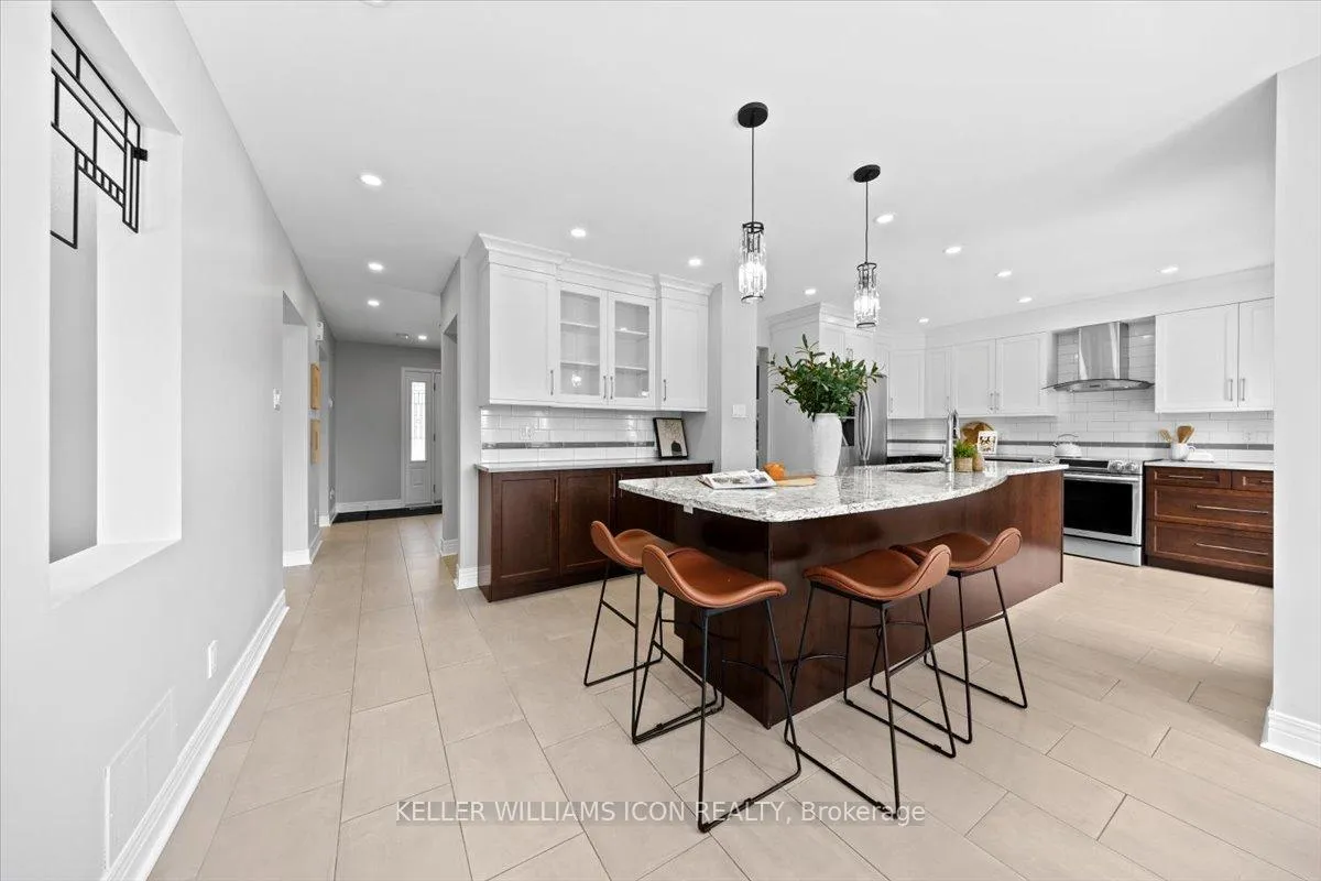 Photo 17 of 26 Tanner Crescent, Ottawa, Kanata - Kanata Lakes/Heritage Hills — HOMEH