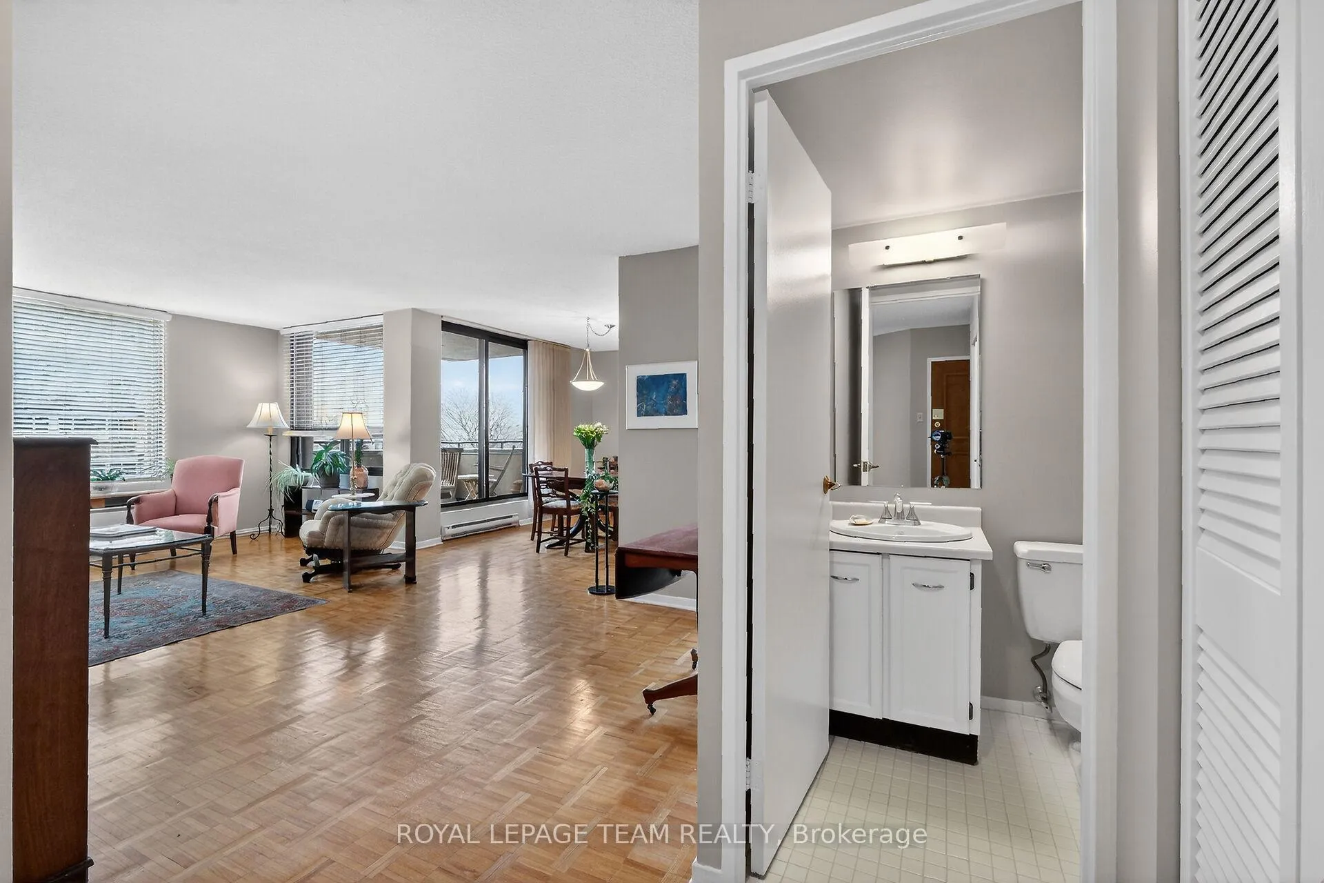 Photo 6 of Unit 601, 40 Arthur Street, Ottawa, West Centre Town — HOMEH