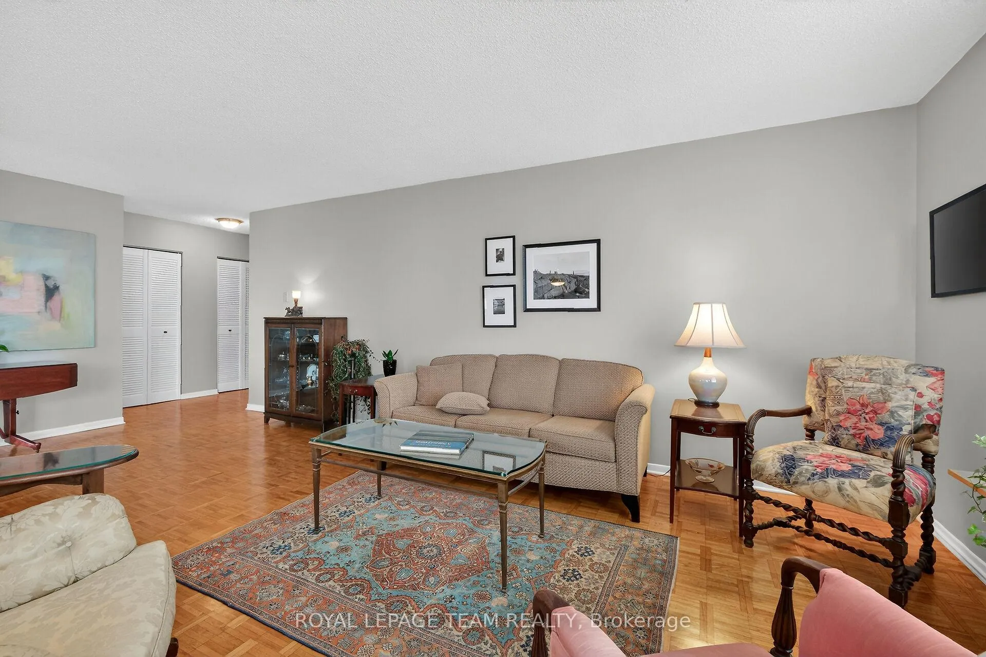 Photo 11 of Unit 601, 40 Arthur Street, Ottawa, West Centre Town — HOMEH