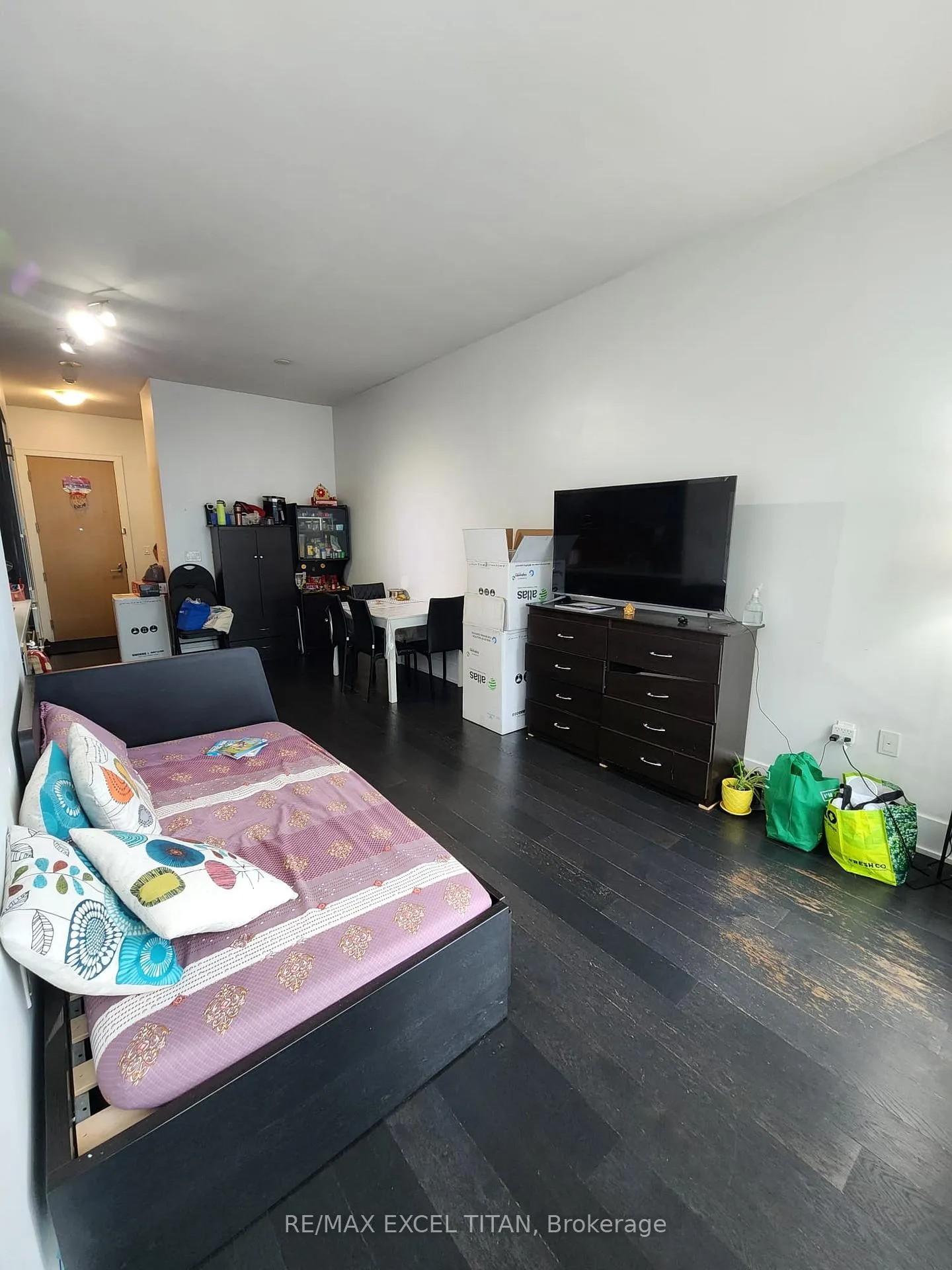 Photo 5 of Unit 524, 39 Queens Quay E, Toronto, Waterfront Communities — HOMEH