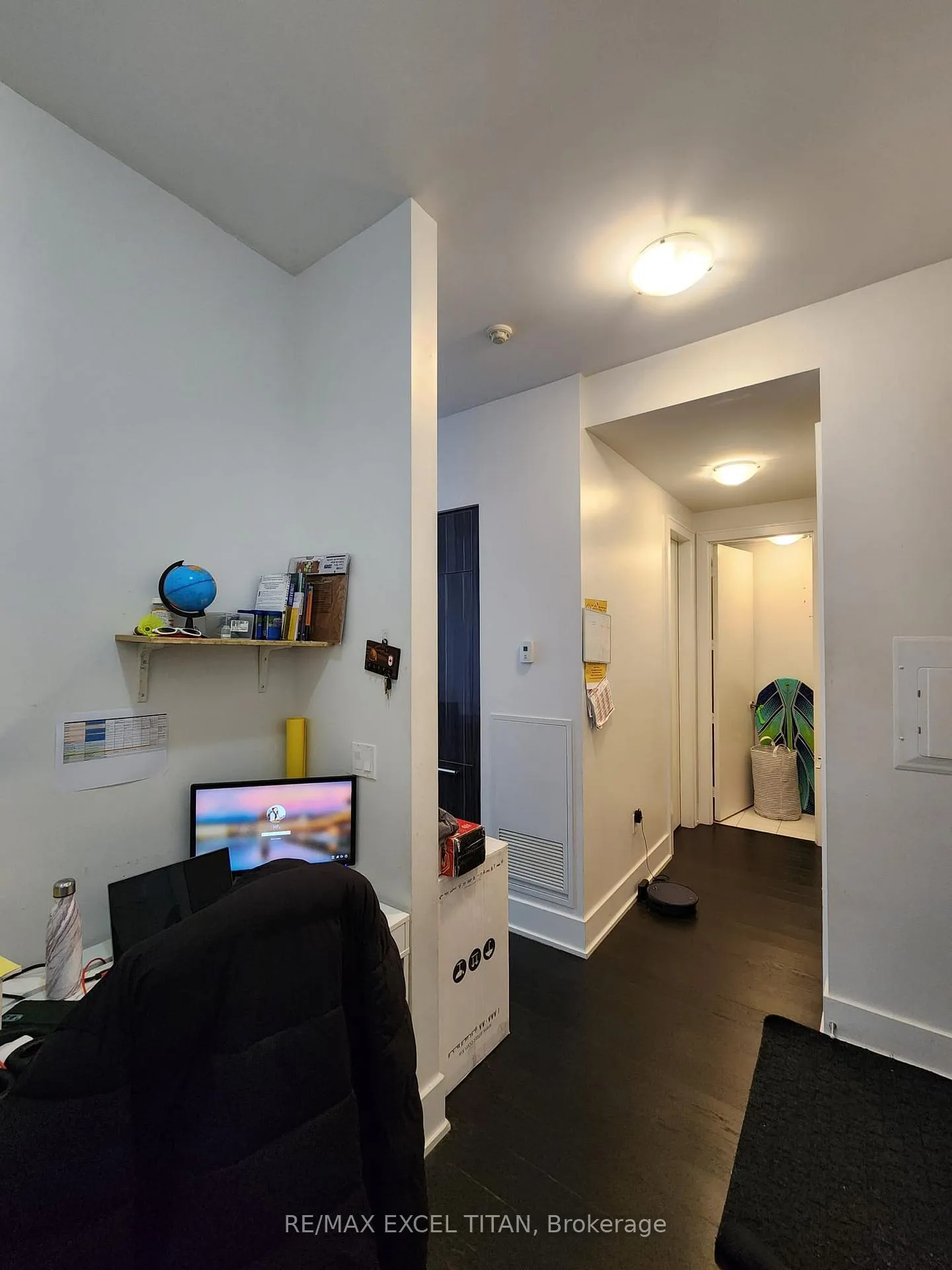 Photo 10 of Unit 524, 39 Queens Quay E, Toronto, Waterfront Communities — HOMEH
