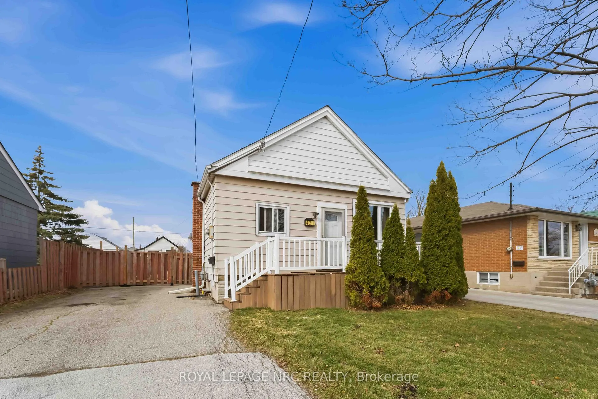 Photo 1 of 421 Talbot Street, Hamilton, McQuesten — HOMEH