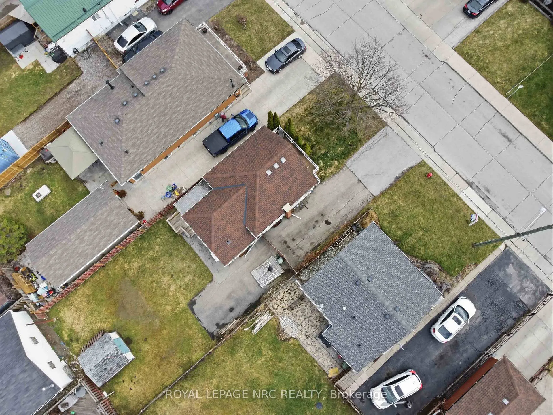Photo 5 of 421 Talbot Street, Hamilton, McQuesten — HOMEH