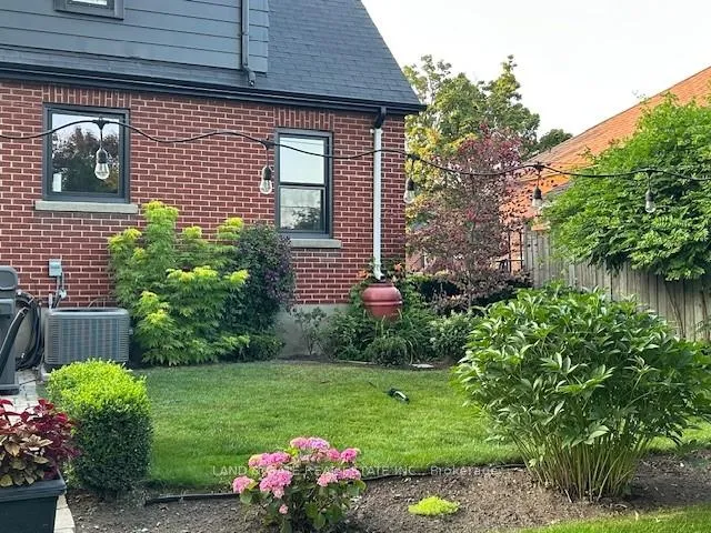 Photo 15 of 19 Southway Drive, Clarington, Bowmanville — HOMEH