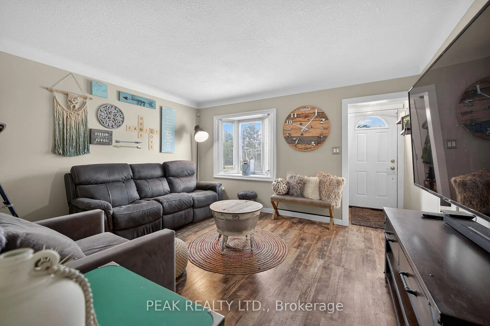 Photo 19 of 72 Morton Avenue, Brantford — HOMEH
