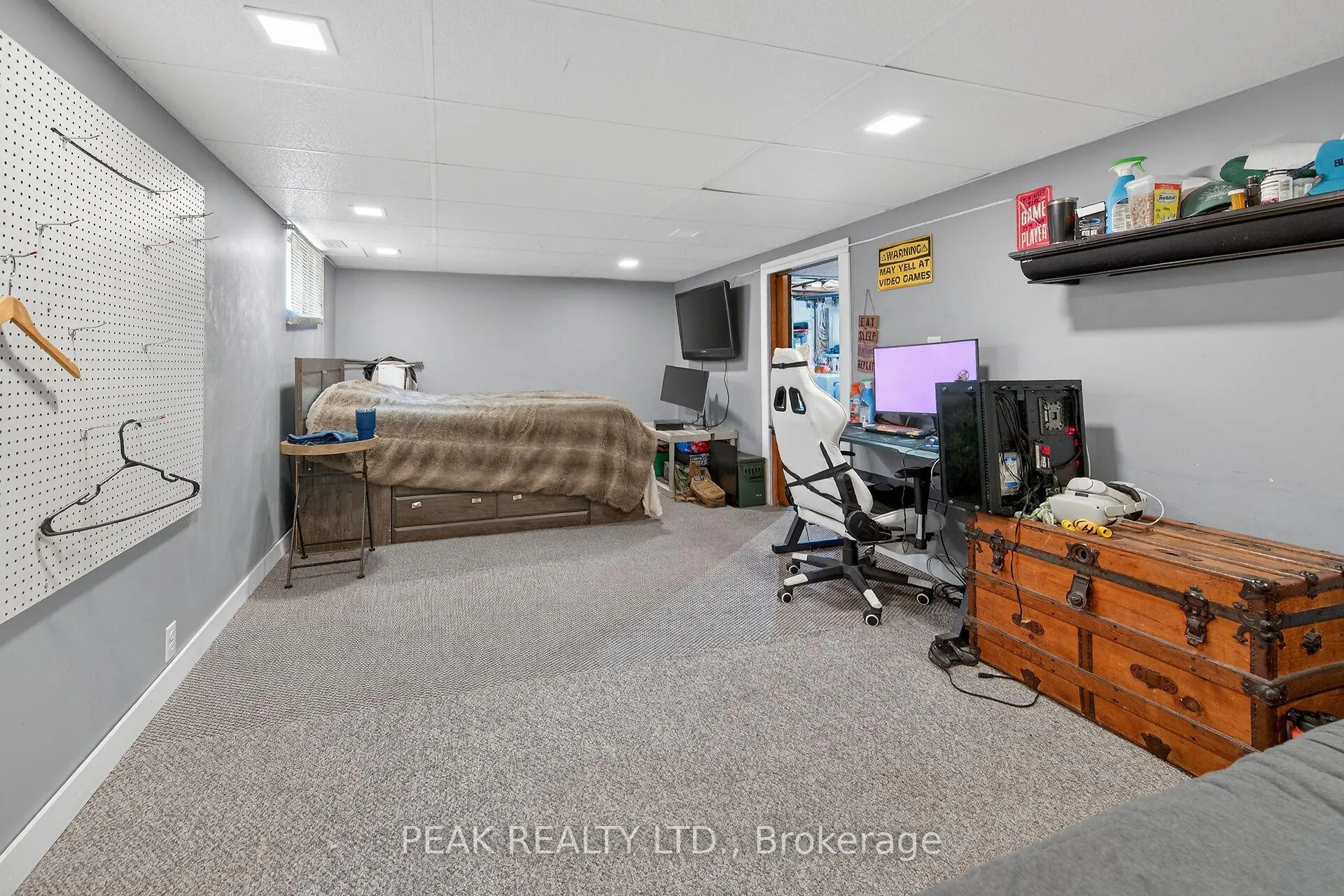 Photo 31 of 72 Morton Avenue, Brantford — HOMEH