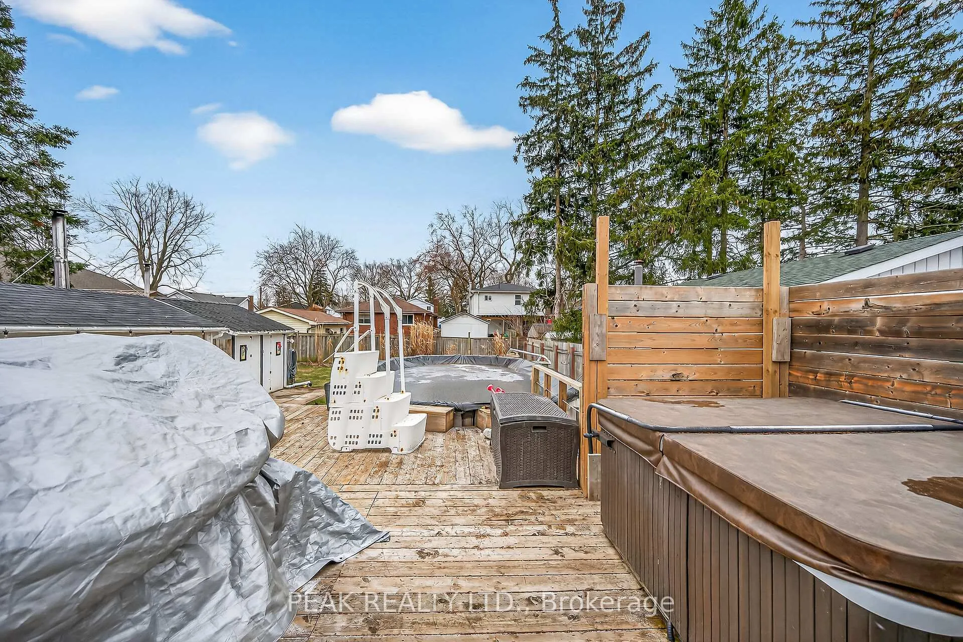 Photo 44 of 72 Morton Avenue, Brantford — HOMEH