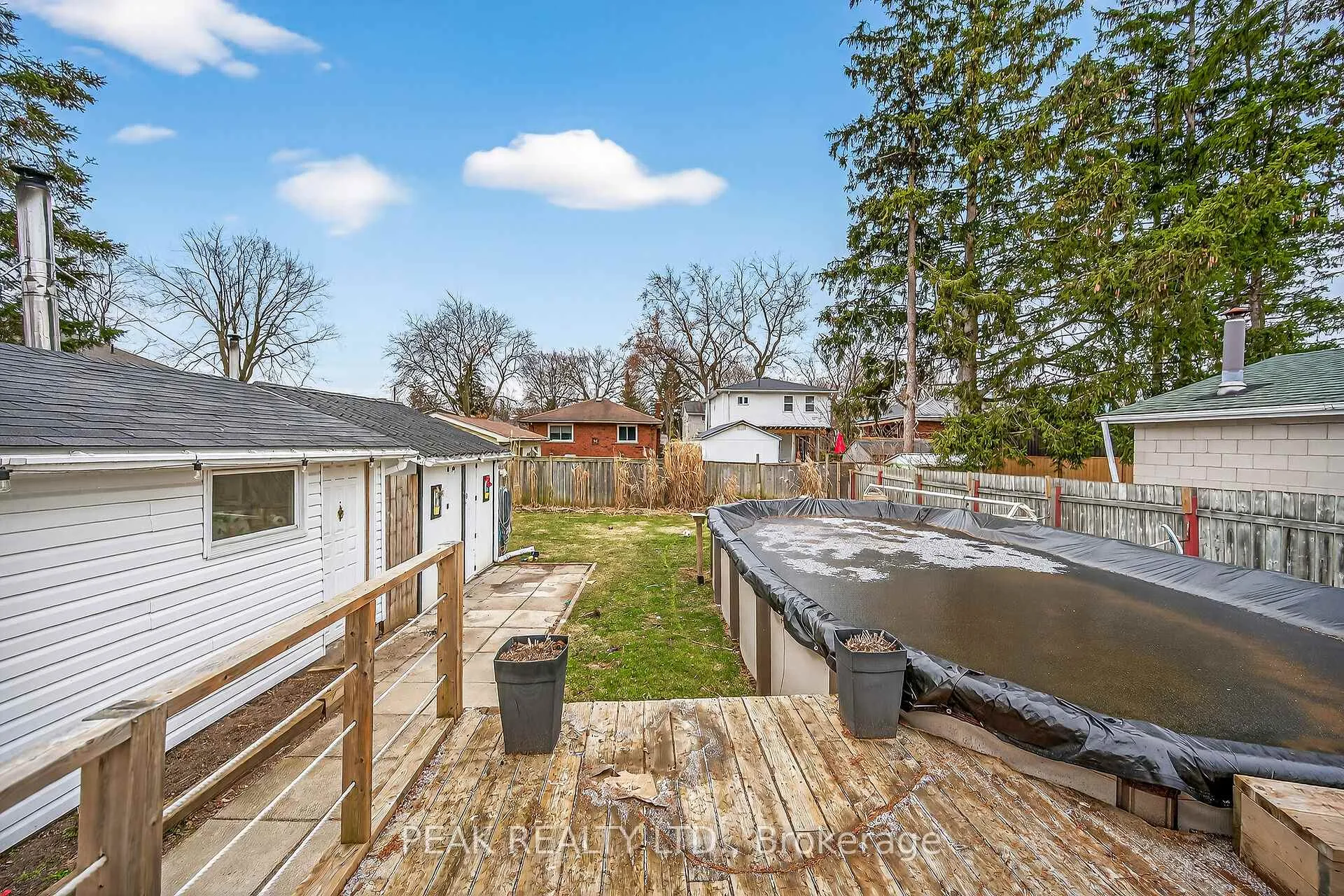 Photo 45 of 72 Morton Avenue, Brantford — HOMEH