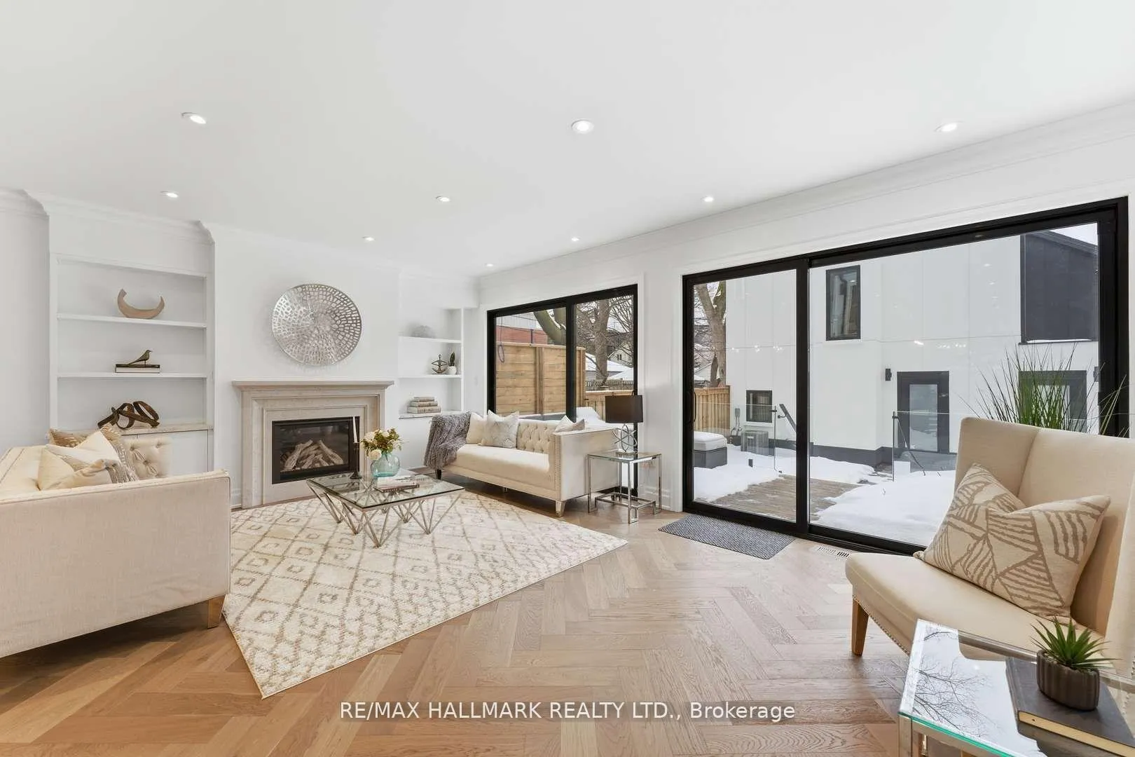 Photo 3 of 90 Garden Avenue, Toronto, Roncesvalles — HOMEH