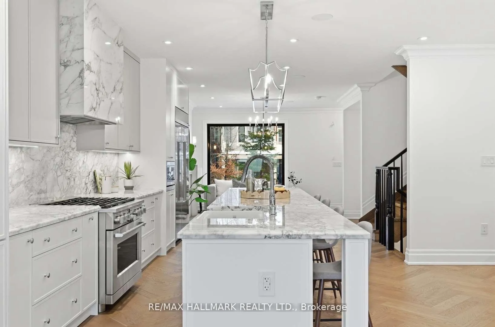 Photo 13 of 90 Garden Avenue, Toronto, Roncesvalles — HOMEH
