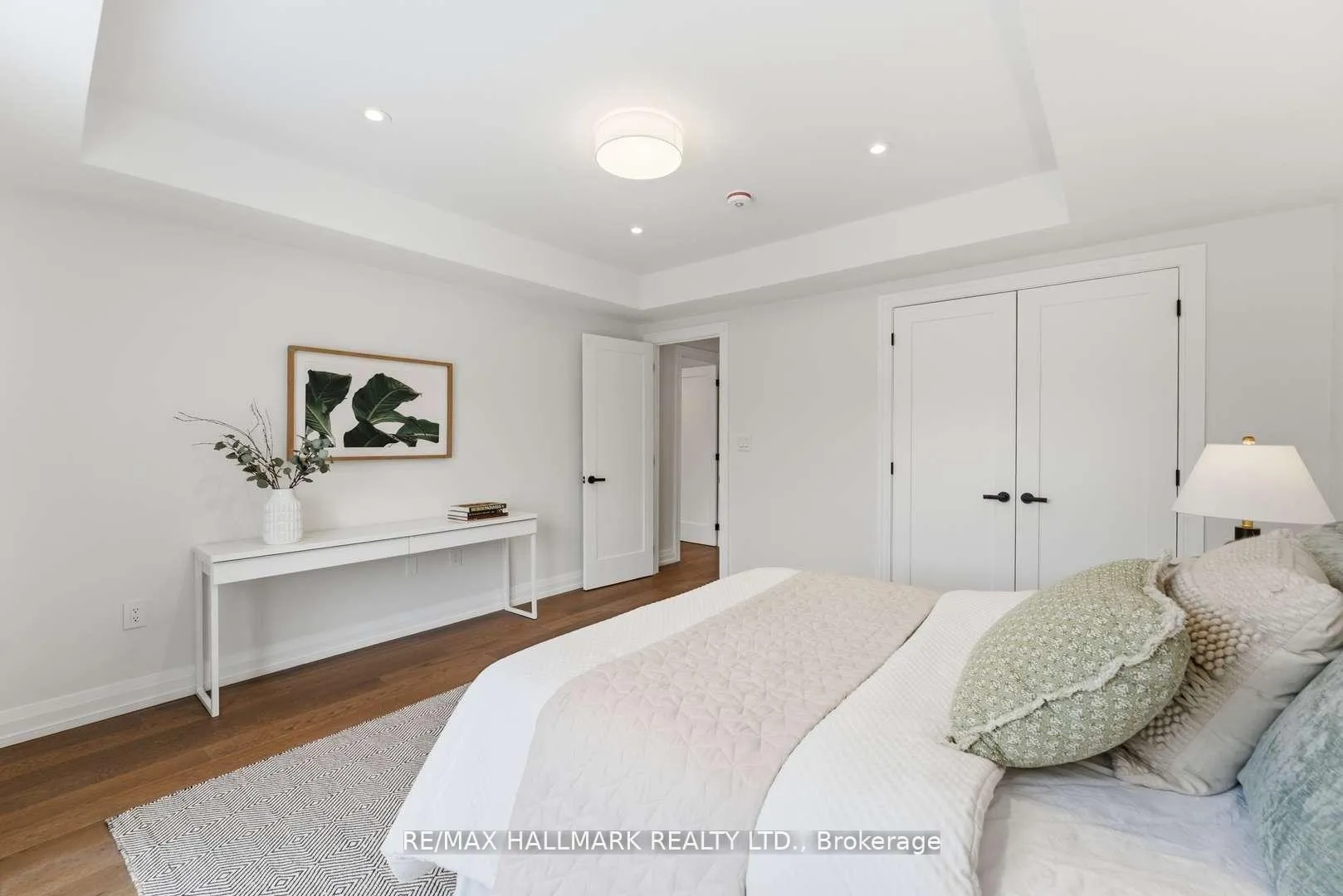 Photo 33 of 90 Garden Avenue, Toronto, Roncesvalles — HOMEH