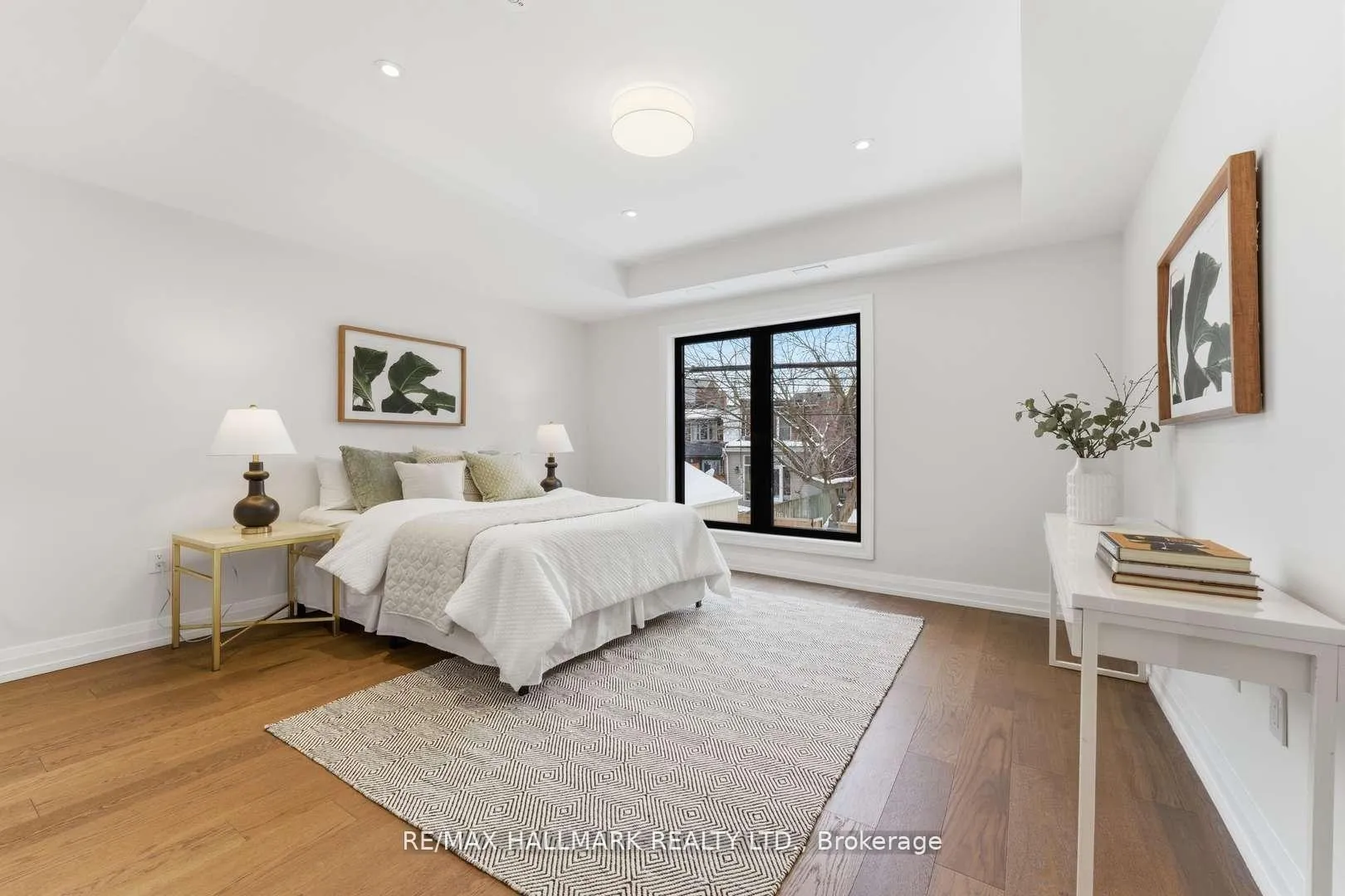 Photo 34 of 90 Garden Avenue, Toronto, Roncesvalles — HOMEH