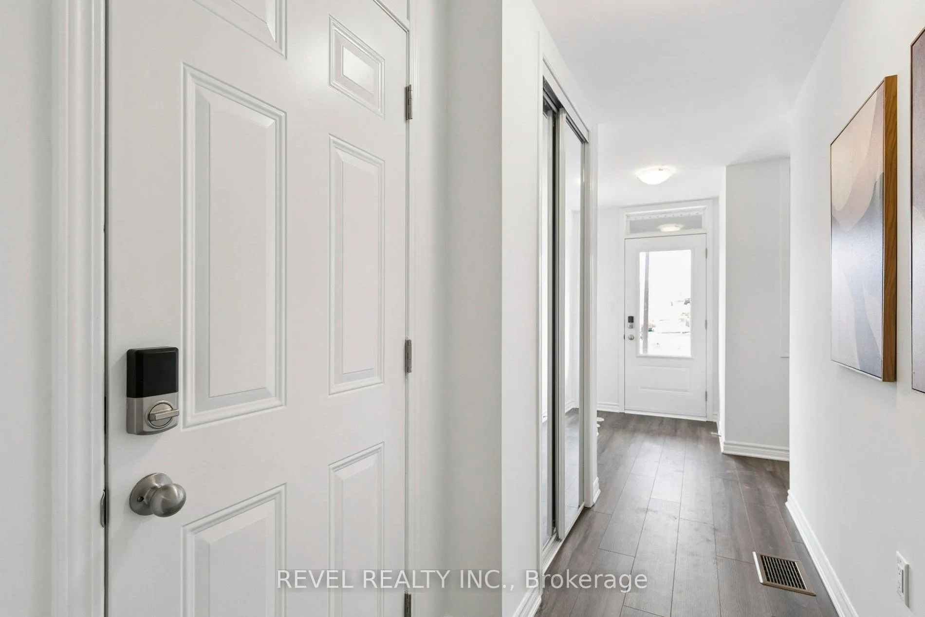 Photo 5 of 3 Elantra Drive, Brampton, Northwest Brampton — HOMEH