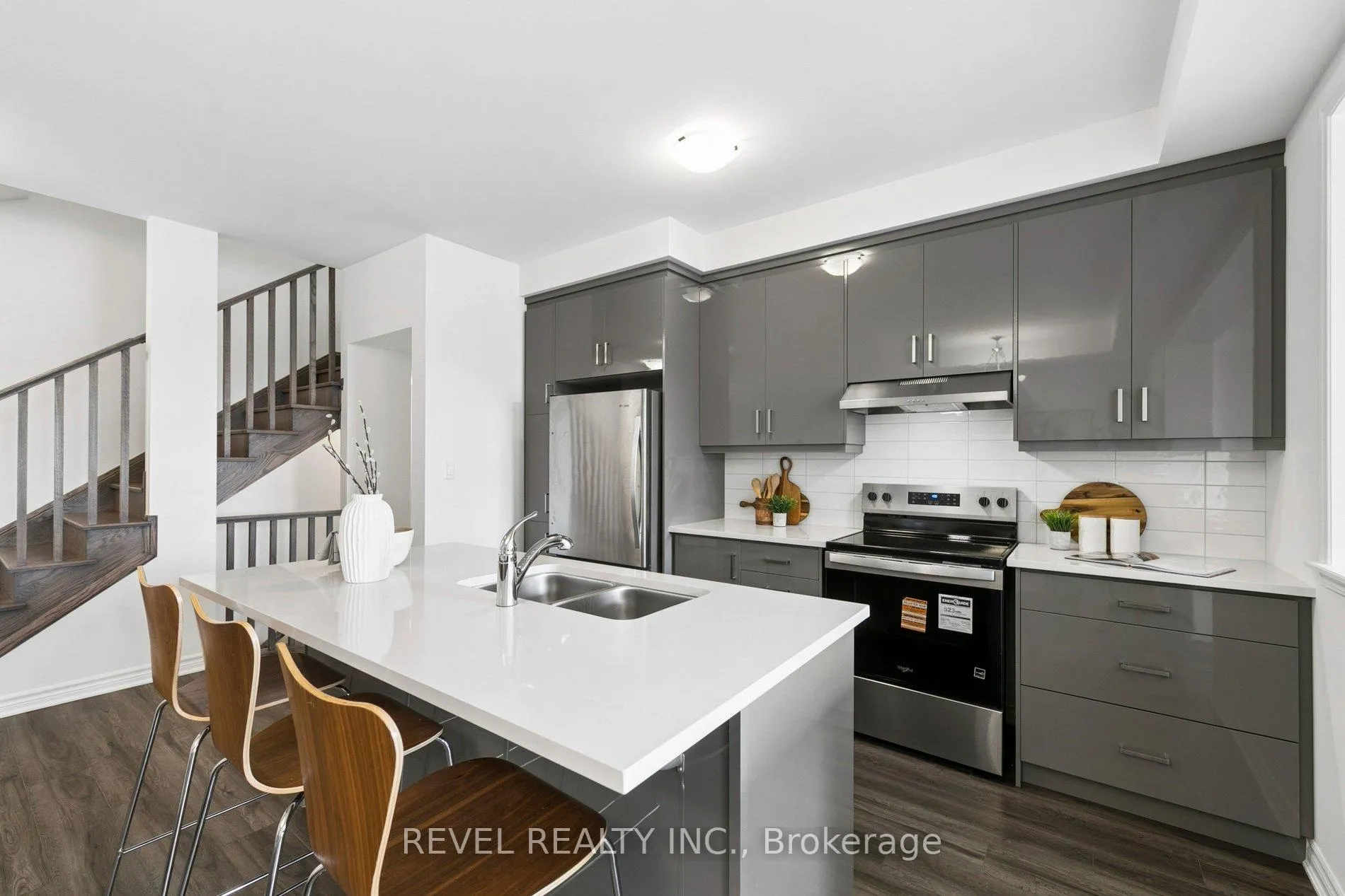 Photo 19 of 3 Elantra Drive, Brampton, Northwest Brampton — HOMEH