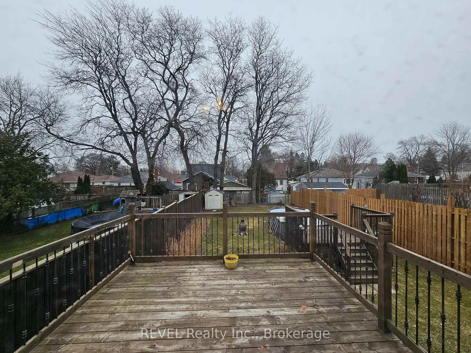 Photo 9 of Unit UPPER, 5566 Highland Avenue, Niagara Falls, Hospital — HOMEH