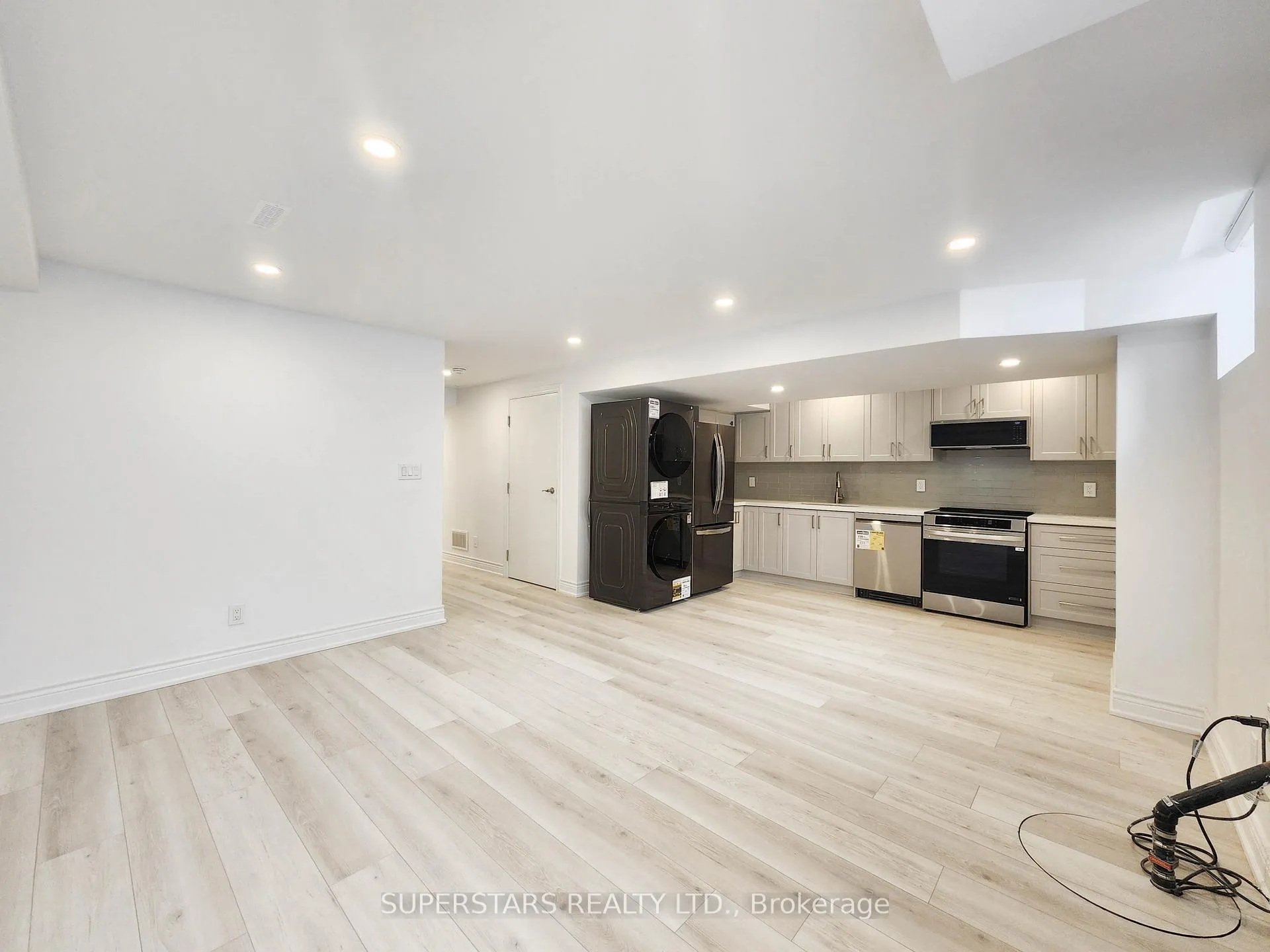 Photo 3 of Unit (Basement), 274 Riverlands Avenue, Markham, Cornell — HOMEH