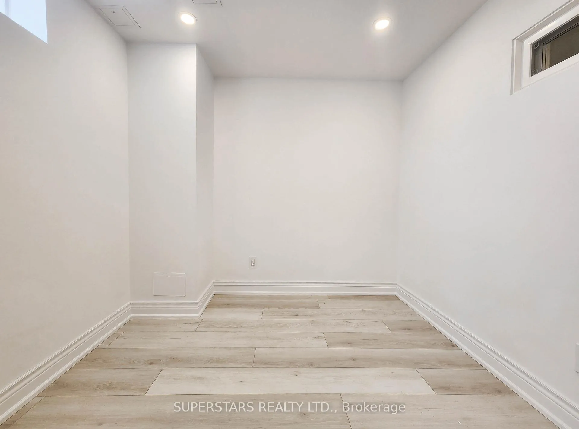 Photo 12 of Unit (Basement), 274 Riverlands Avenue, Markham, Cornell — HOMEH