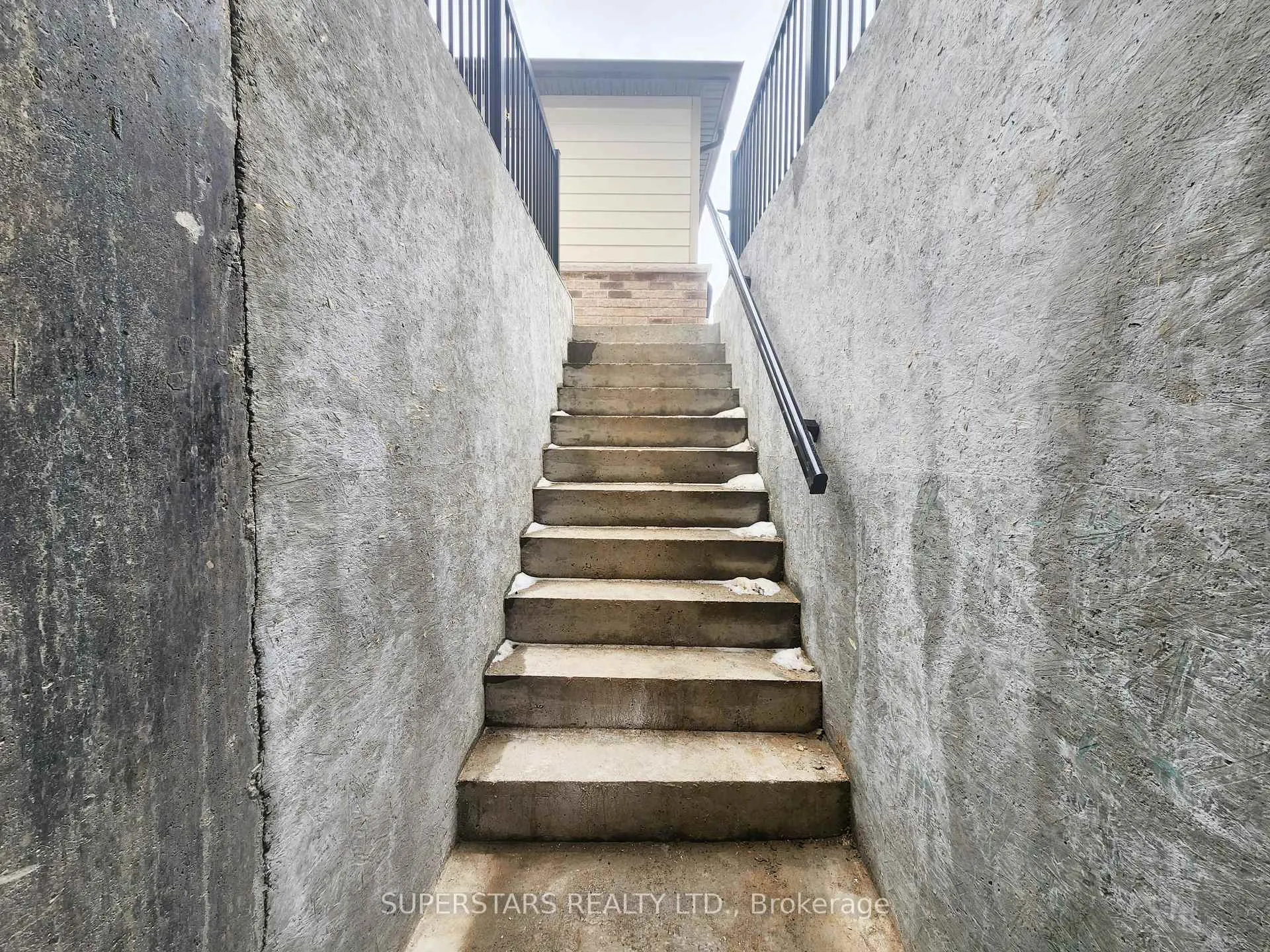 Photo 16 of Unit (Basement), 274 Riverlands Avenue, Markham, Cornell — HOMEH