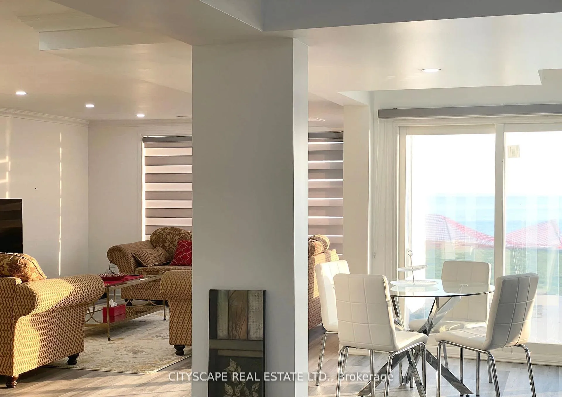 Photo 21 of 48 Seabreeze Crescent, Hamilton, Lakeshore — HOMEH