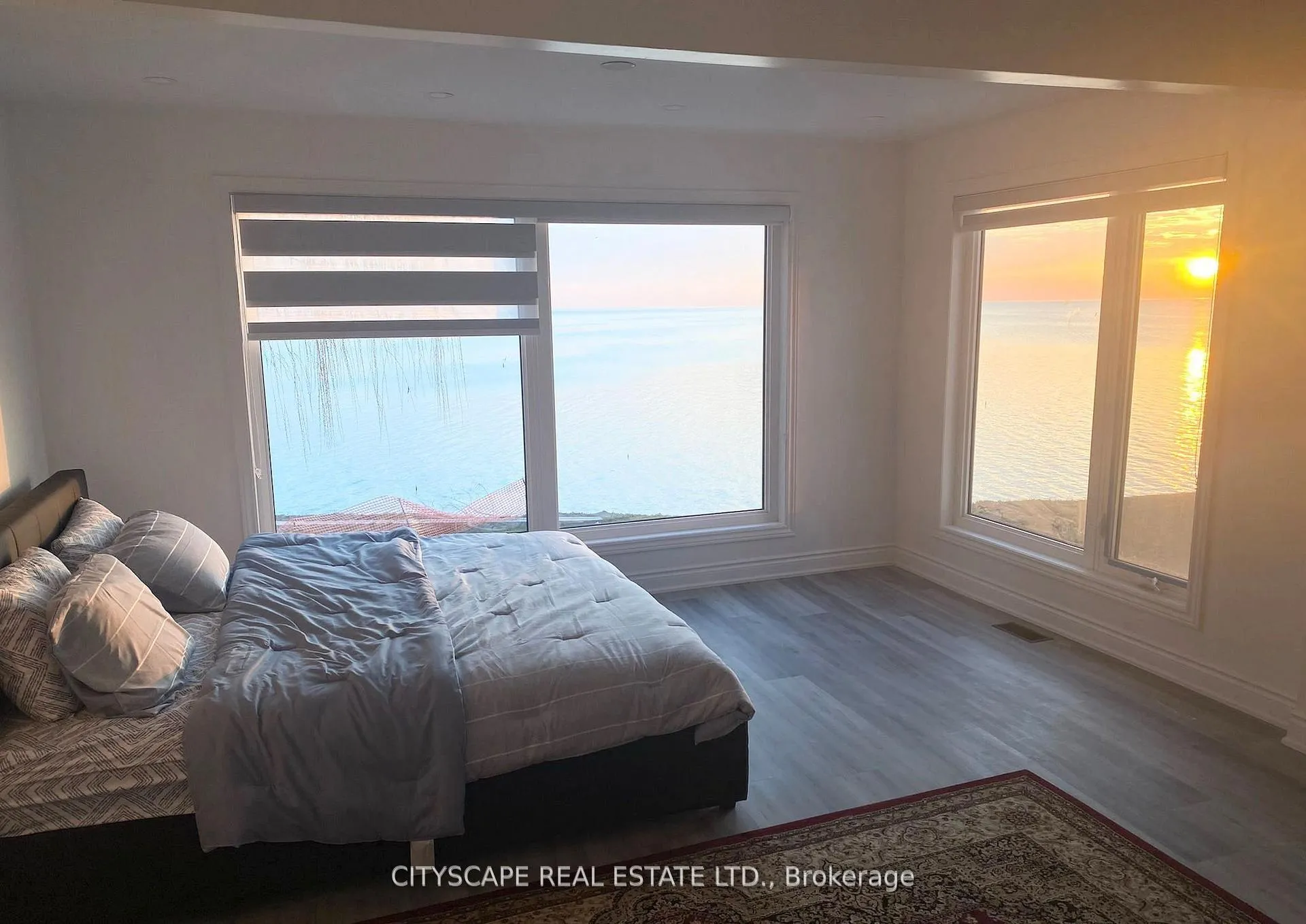 Photo 35 of 48 Seabreeze Crescent, Hamilton, Lakeshore — HOMEH