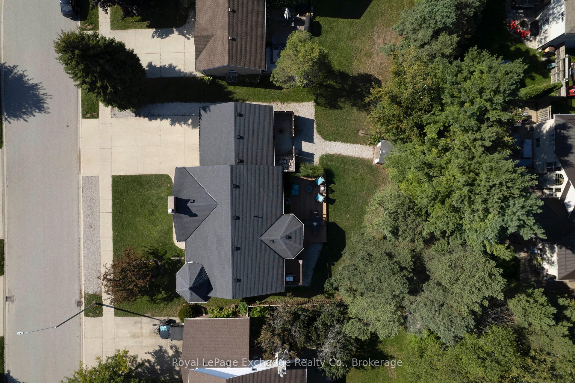 Photo 5 of 615 Lynden Crescent, Kincardine — HOMEH