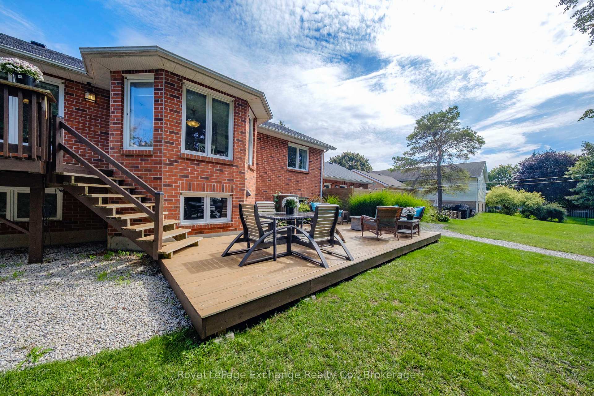 Photo 10 of 615 Lynden Crescent, Kincardine — HOMEH
