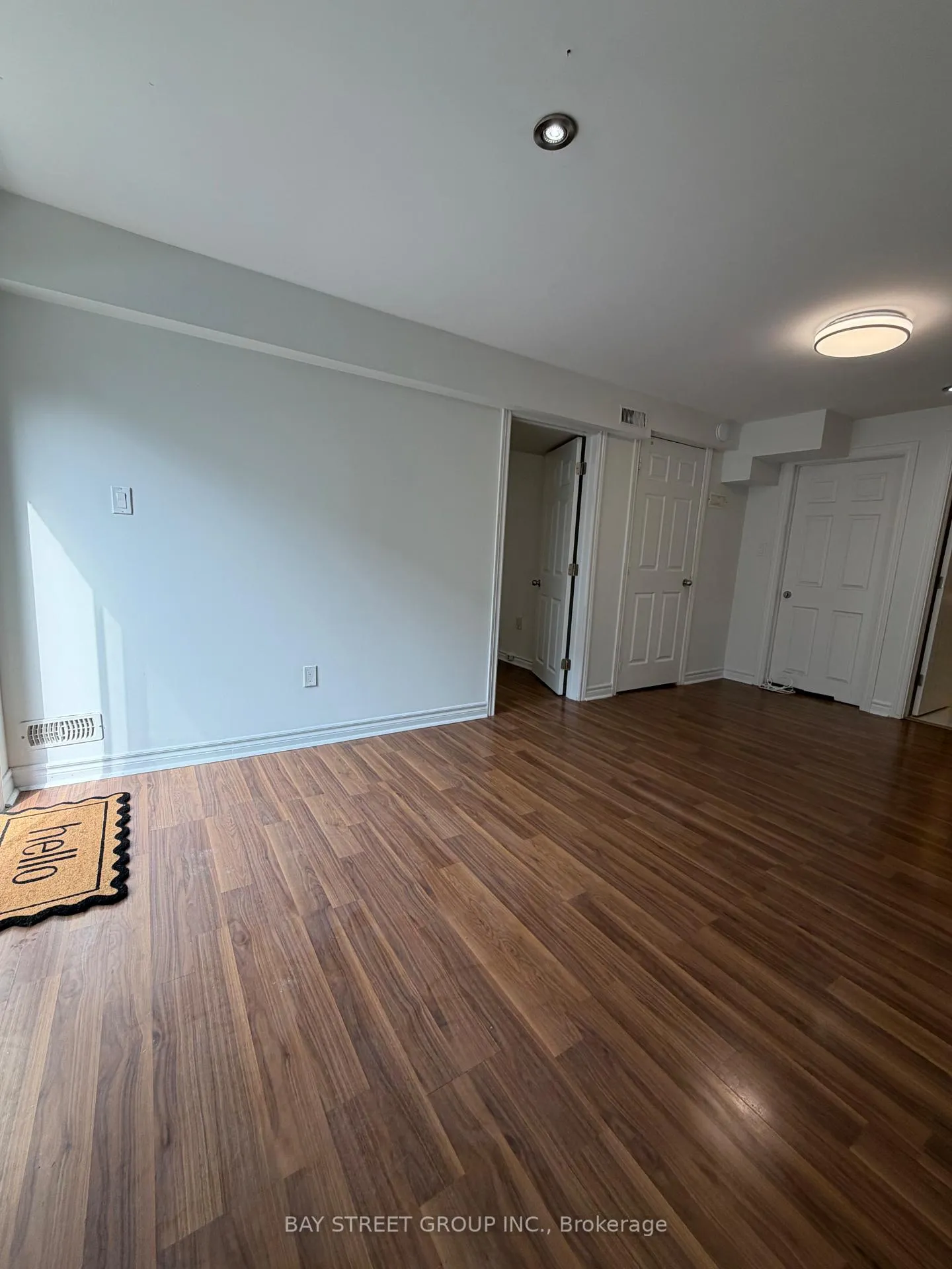 Photo 5 of Unit Lower, 149 Millcliff Circle, Aurora, Aurora Grove — HOMEH