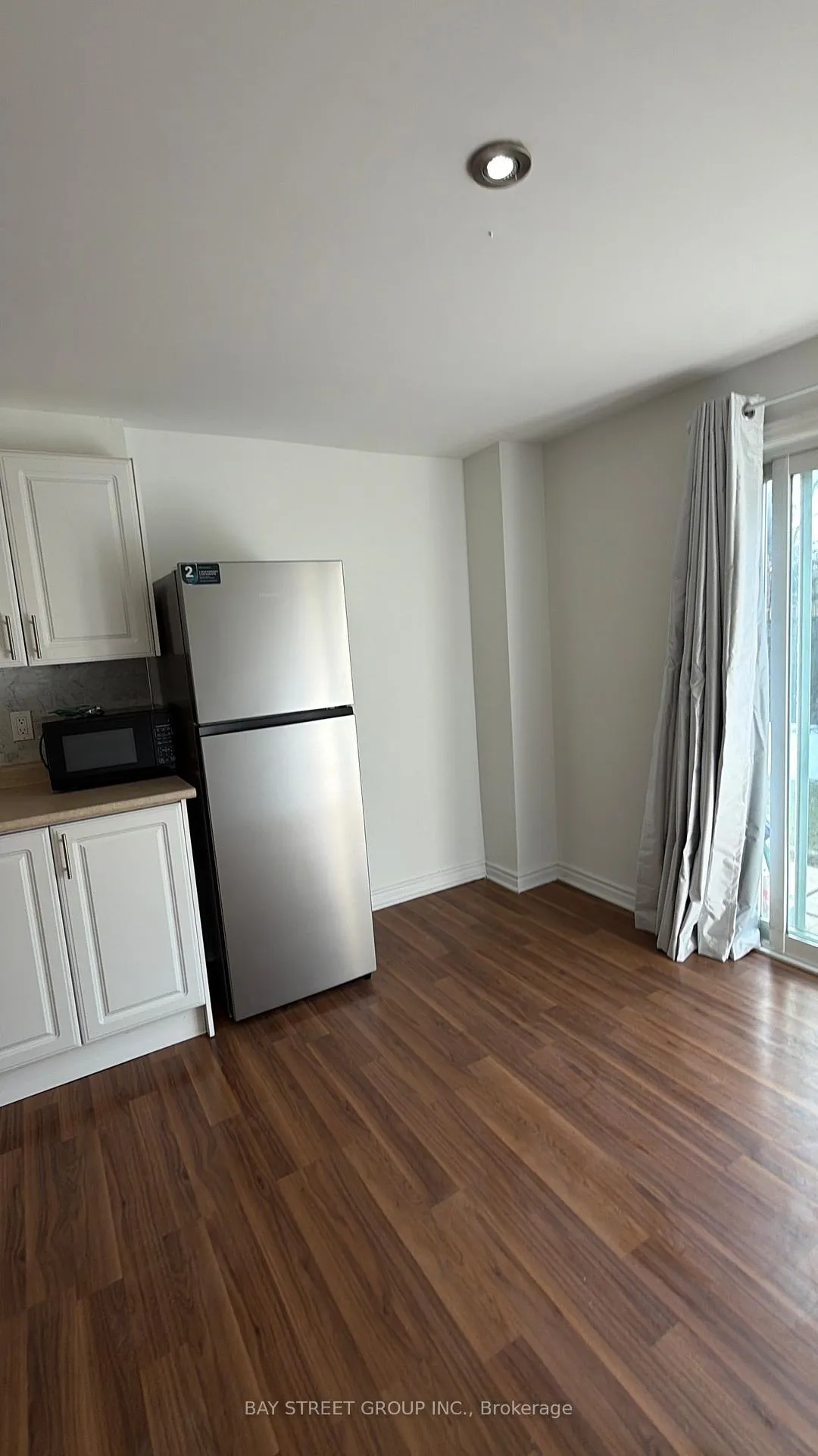 Photo 9 of Unit Lower, 149 Millcliff Circle, Aurora, Aurora Grove — HOMEH