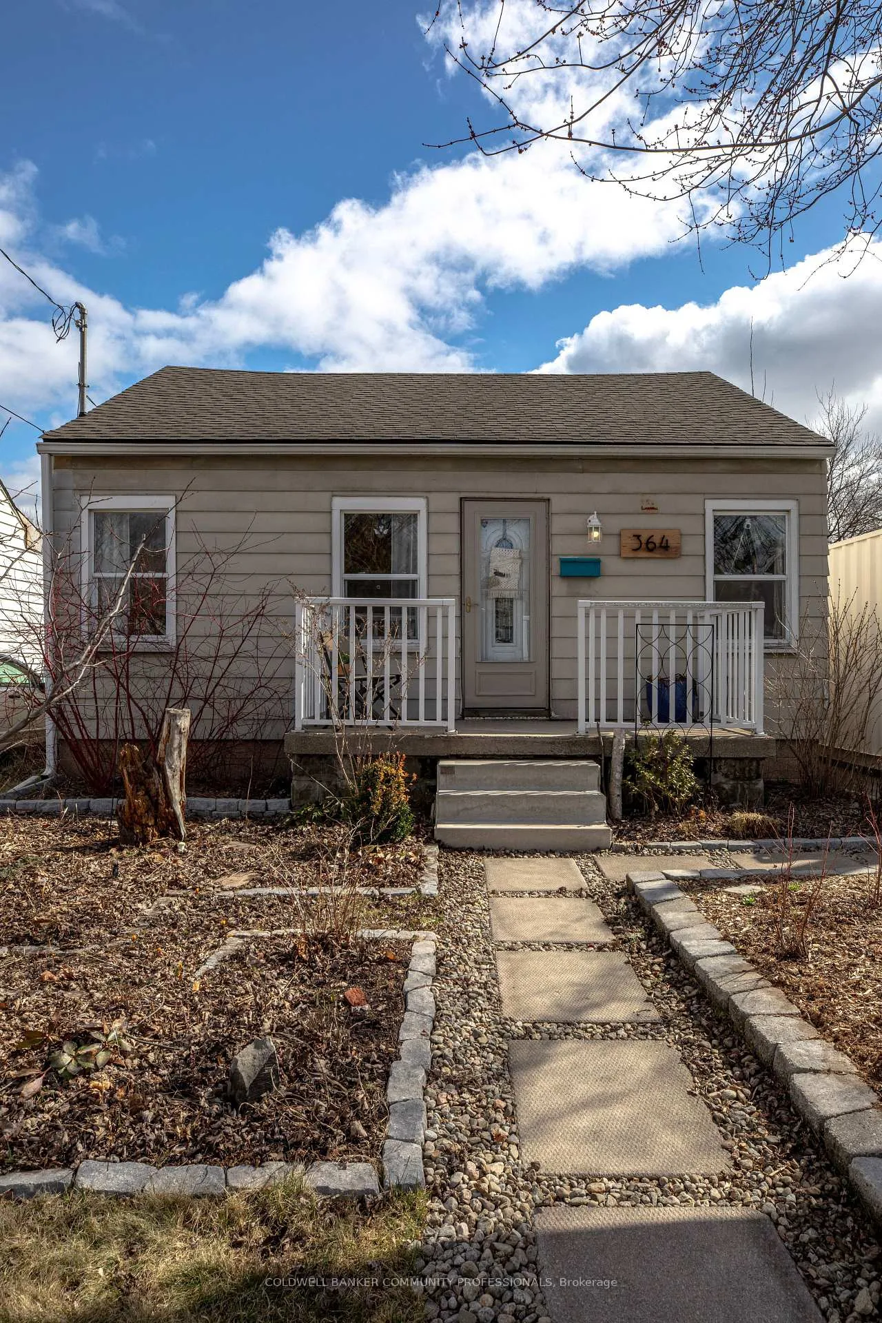 Front of 364 Tragina Avenue N