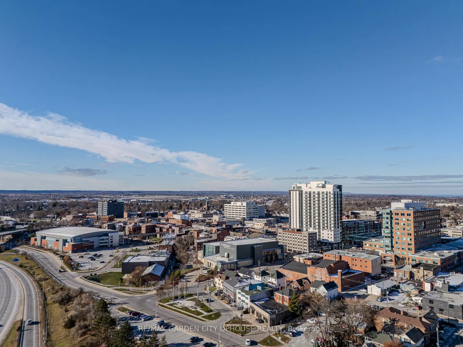Photo 22 of Unit 901, 57 Carlisle Street, St. Catharines, Downtown — HOMEH