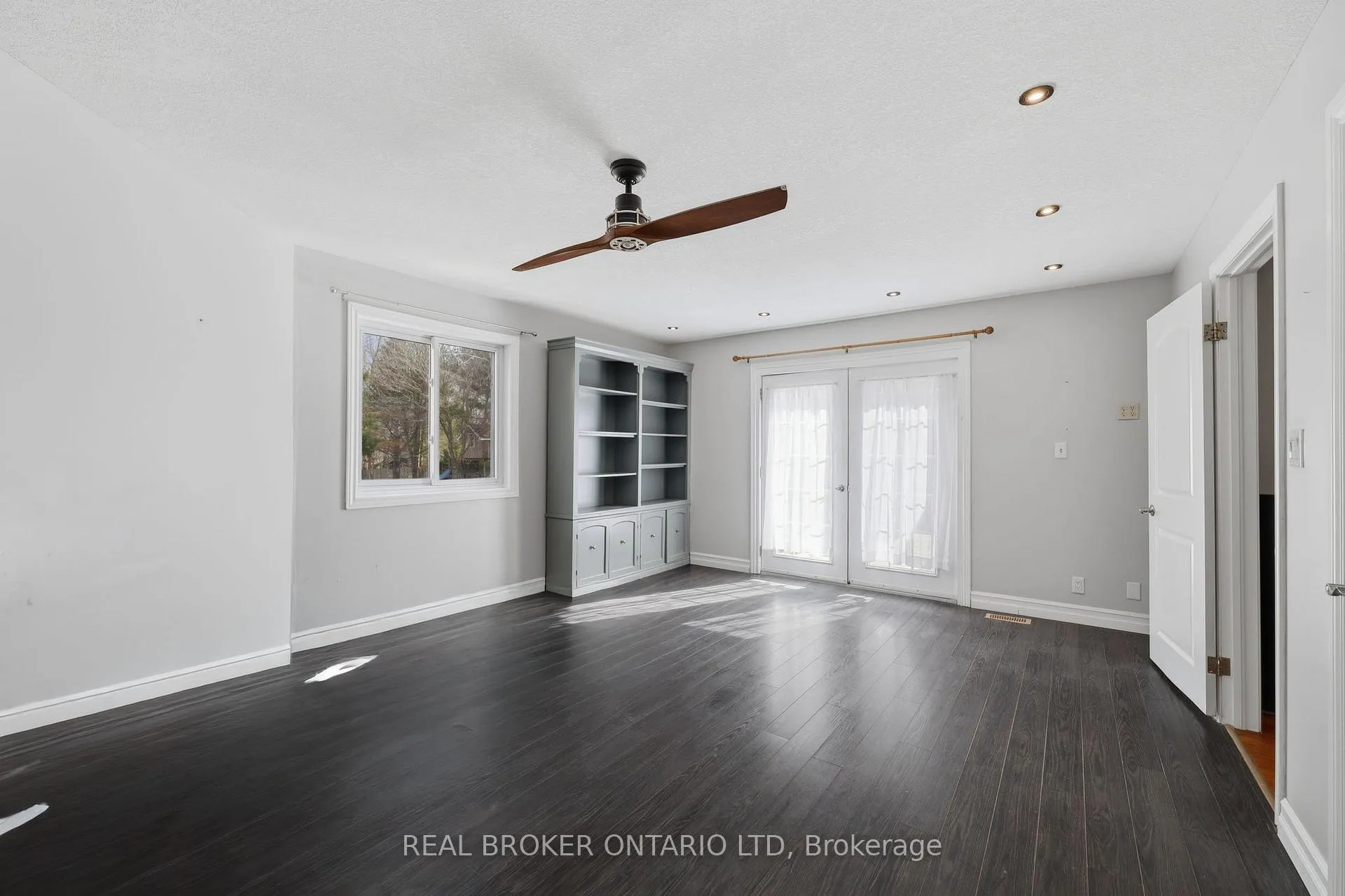 Photo 17 of 6152 Bostwick Street, Central Elgin, Union — HOMEH