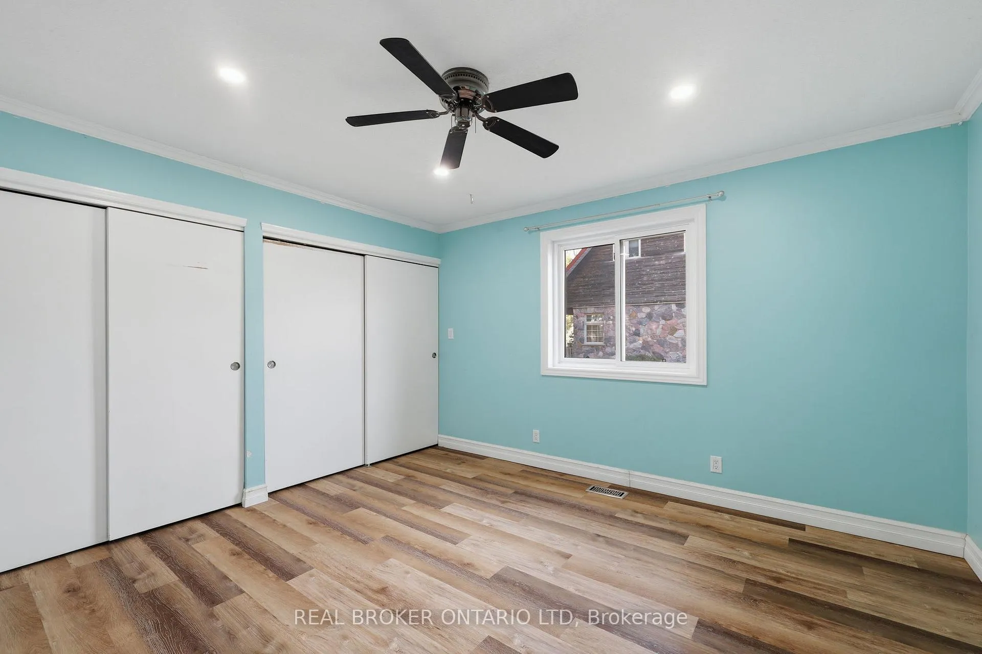 Photo 20 of 6152 Bostwick Street, Central Elgin, Union — HOMEH