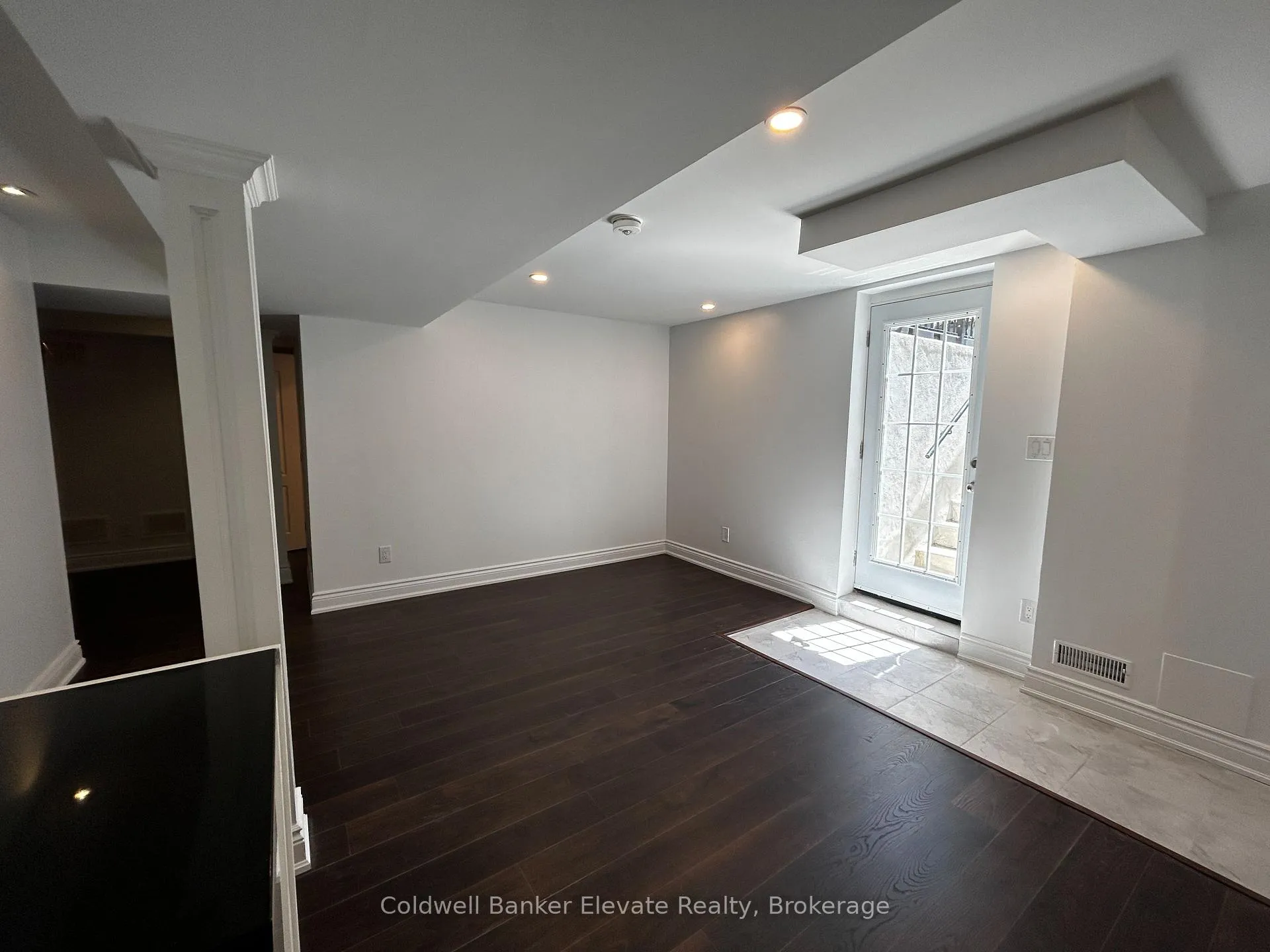Photo 4 of Unit LL, 1070 Gorham Way, Milton, Clarke — HOMEH