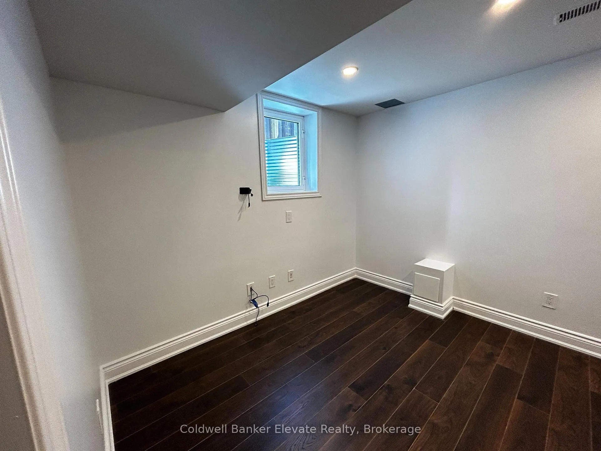 Photo 10 of Unit LL, 1070 Gorham Way, Milton, Clarke — HOMEH
