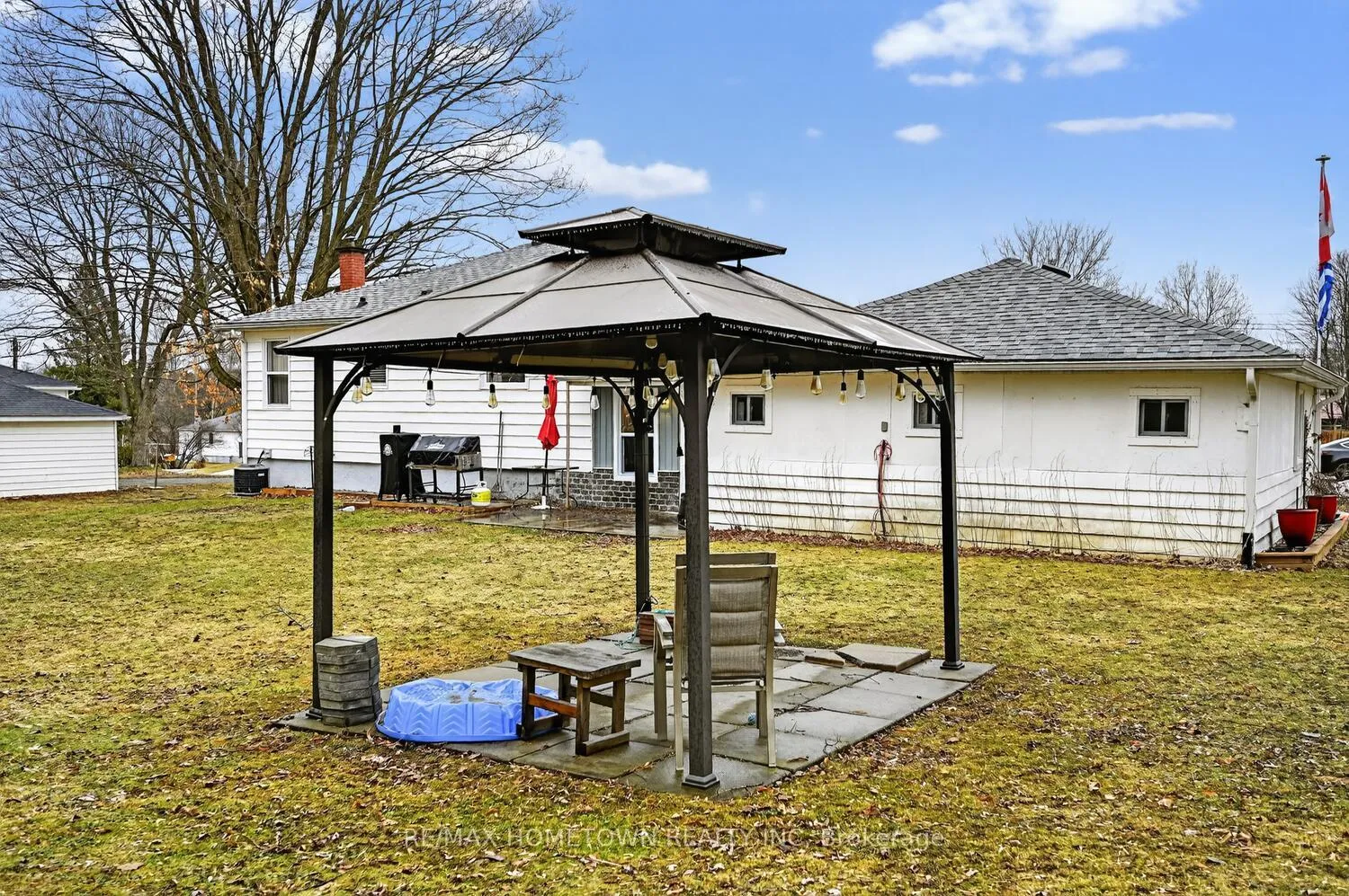 Photo 33 of 2213 Meadowview Drive, Augusta, Augusta Twp — HOMEH