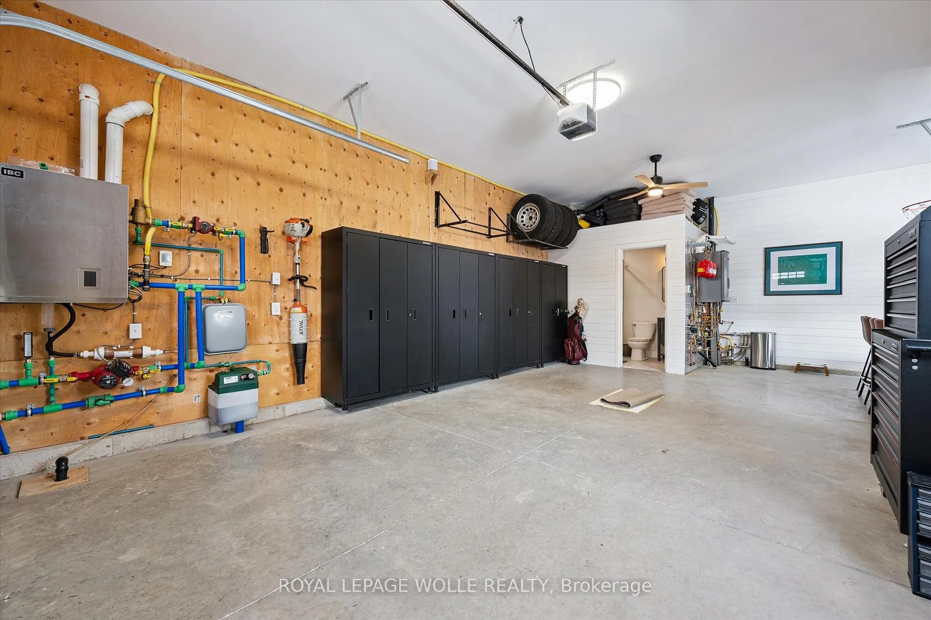 Photo 32 of 63 Claremont Avenue, Kitchener — HOMEH