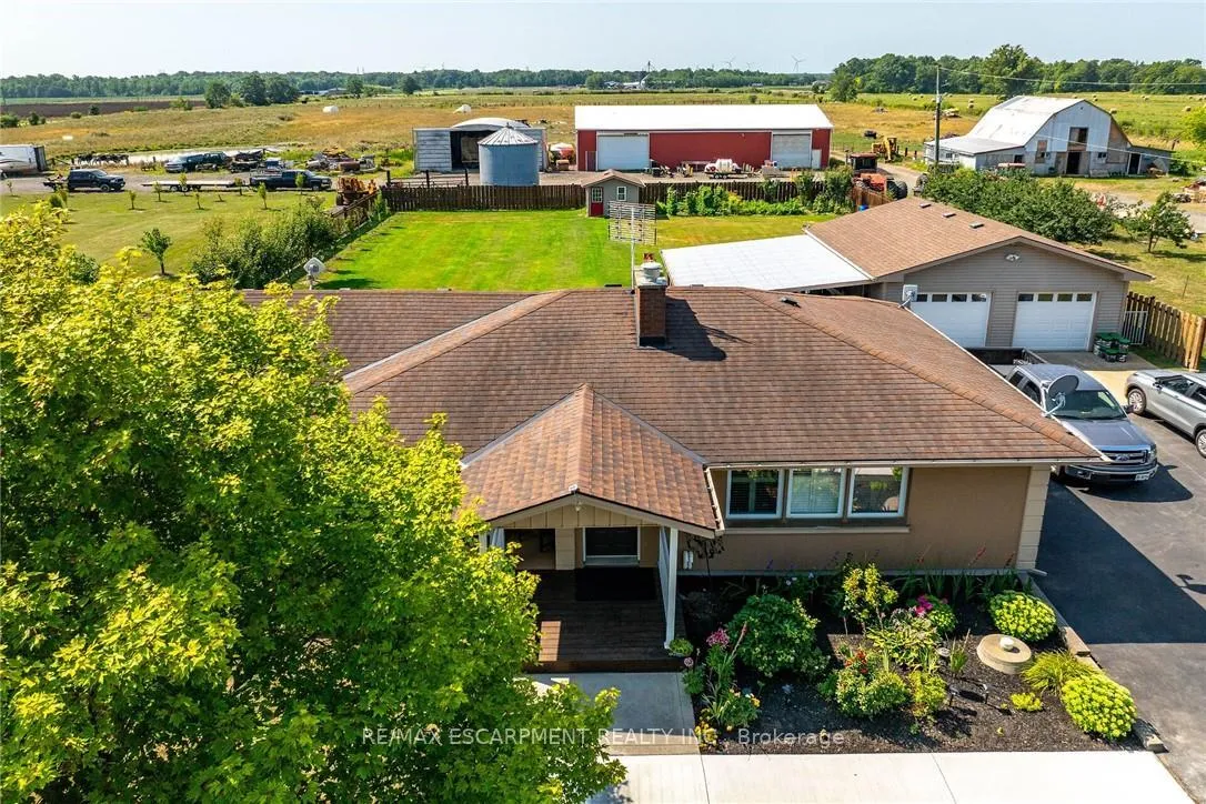 Photo 2 of 982 Highland Road E, Hamilton, Rural Stoney Creek — HOMEH