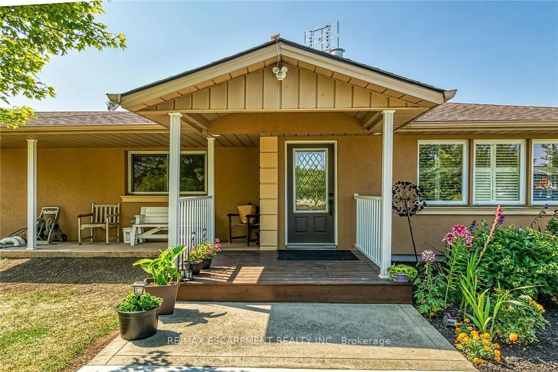 Photo 9 of 982 Highland Road E, Hamilton, Rural Stoney Creek — HOMEH