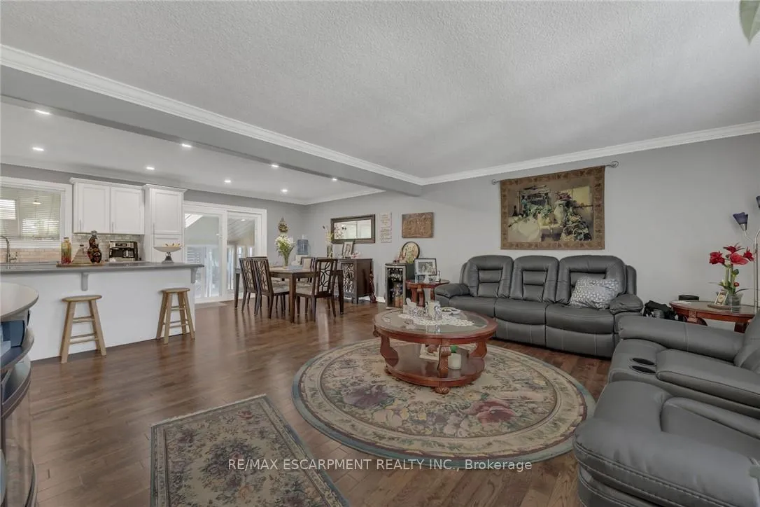 Photo 17 of 982 Highland Road E, Hamilton, Rural Stoney Creek — HOMEH