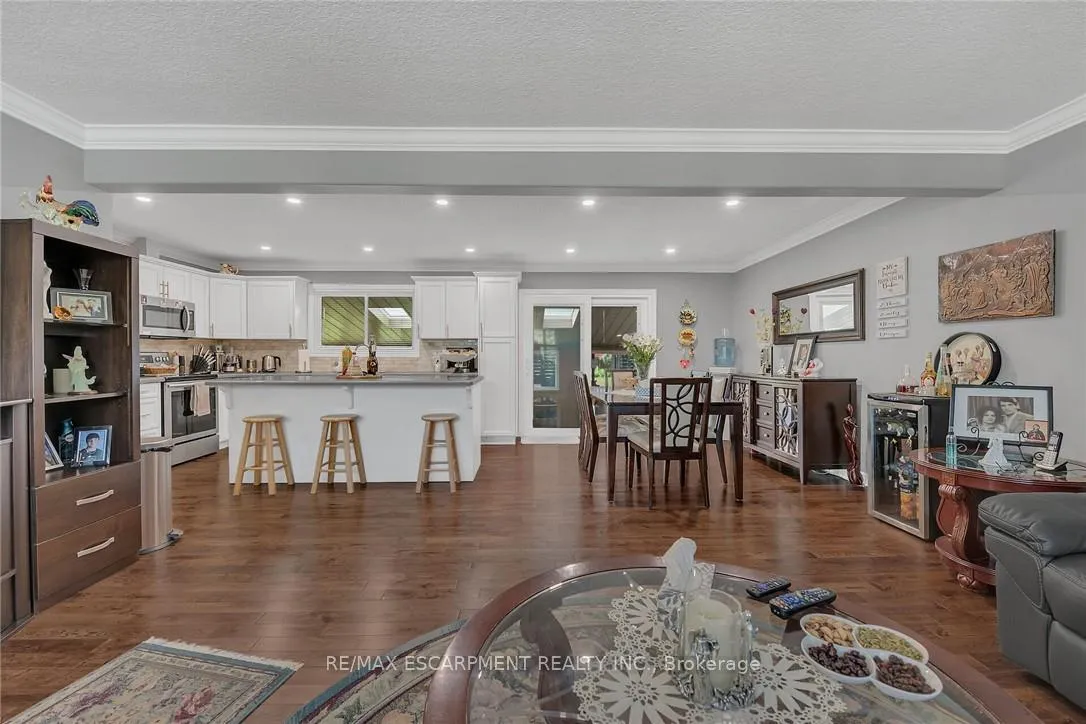 Photo 18 of 982 Highland Road E, Hamilton, Rural Stoney Creek — HOMEH