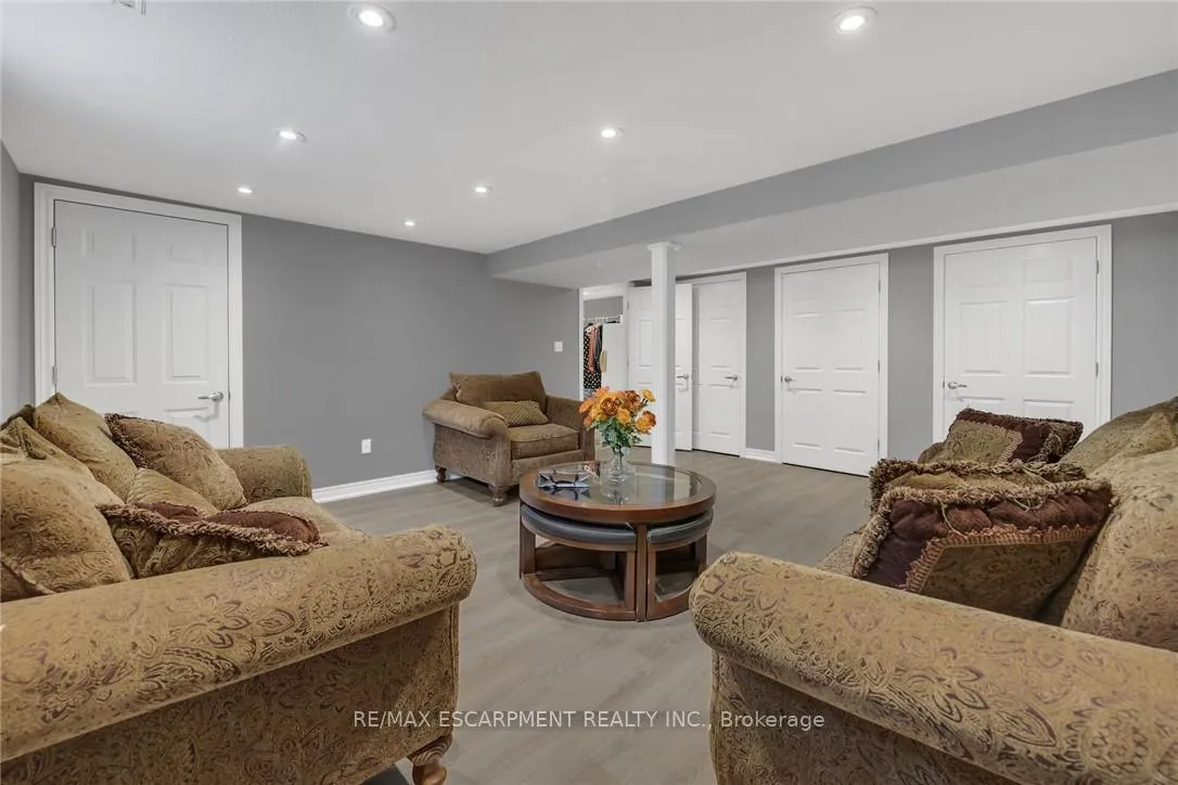 Photo 35 of 982 Highland Road E, Hamilton, Rural Stoney Creek — HOMEH