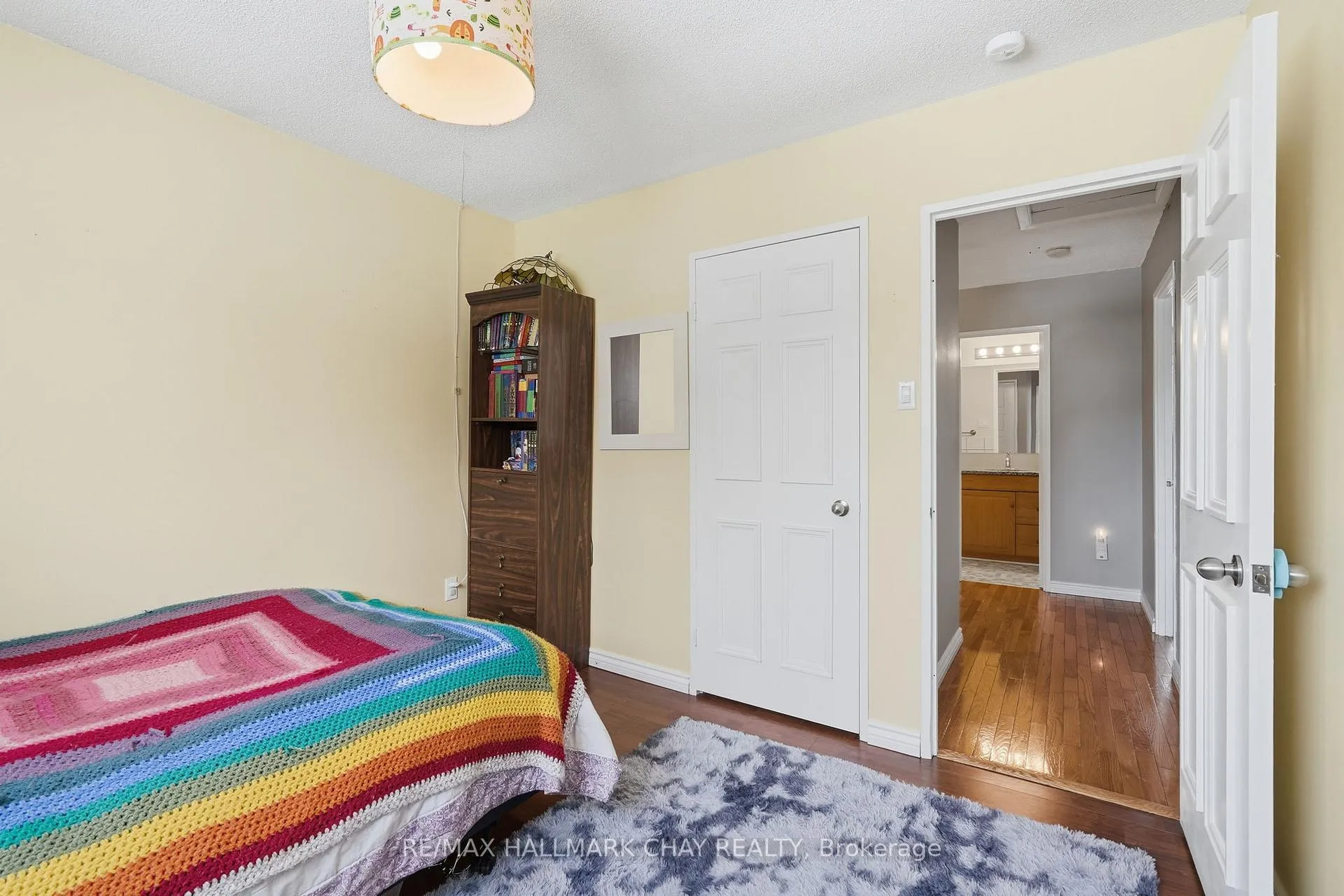 Photo 22 of 24 Fox Run, Barrie, Letitia Heights — HOMEH