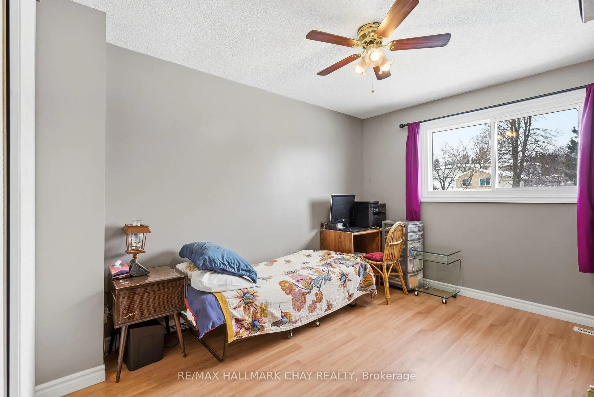 Photo 23 of 24 Fox Run, Barrie, Letitia Heights — HOMEH